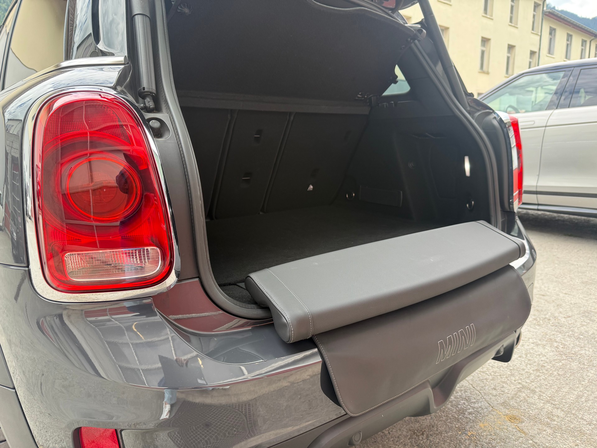 MINI Countryman Cooper S ALL4 Steptronic-image-6