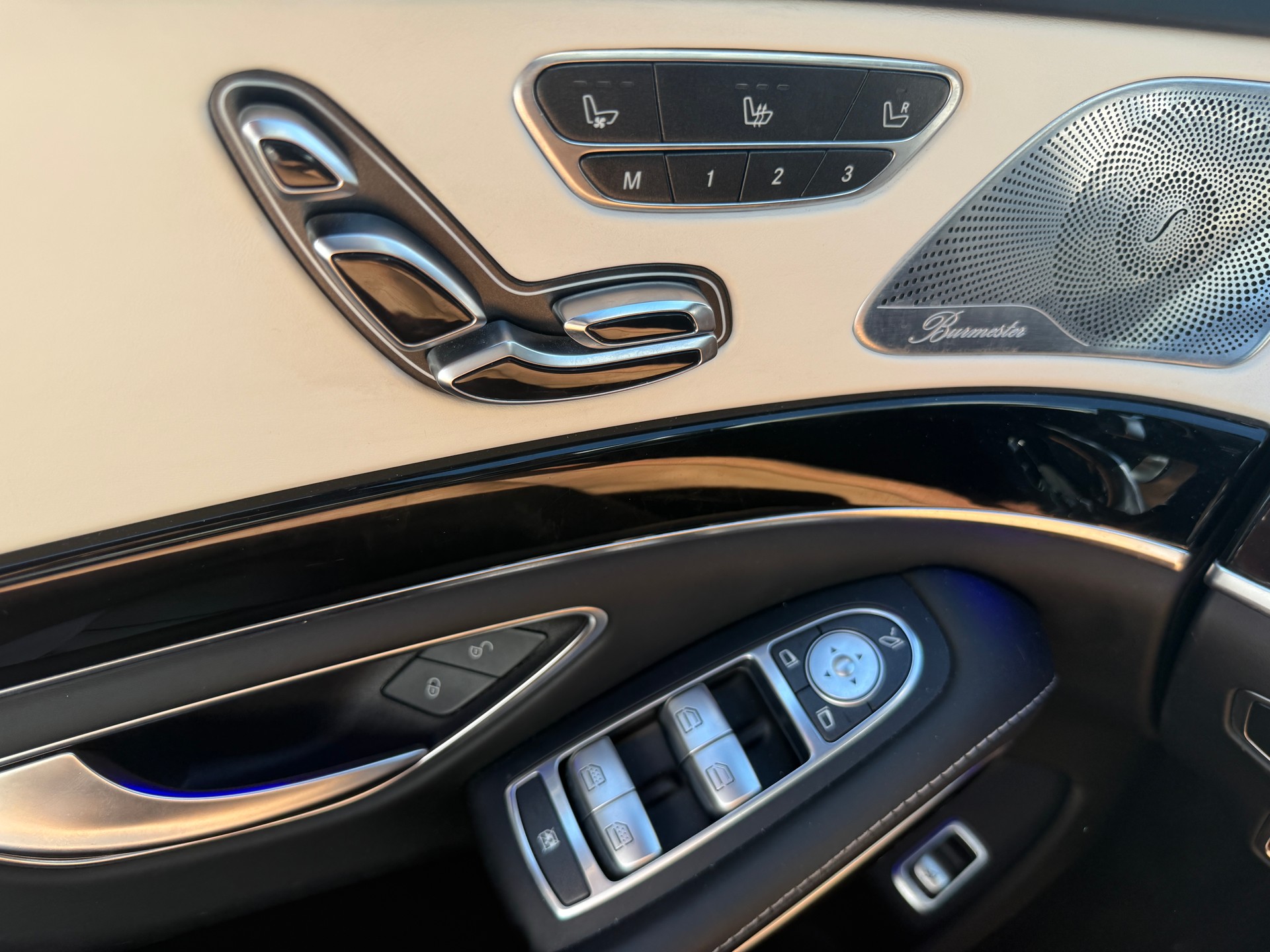 MERCEDES-BENZ S 400 d L 4Matic 9G-Tronic-image-12