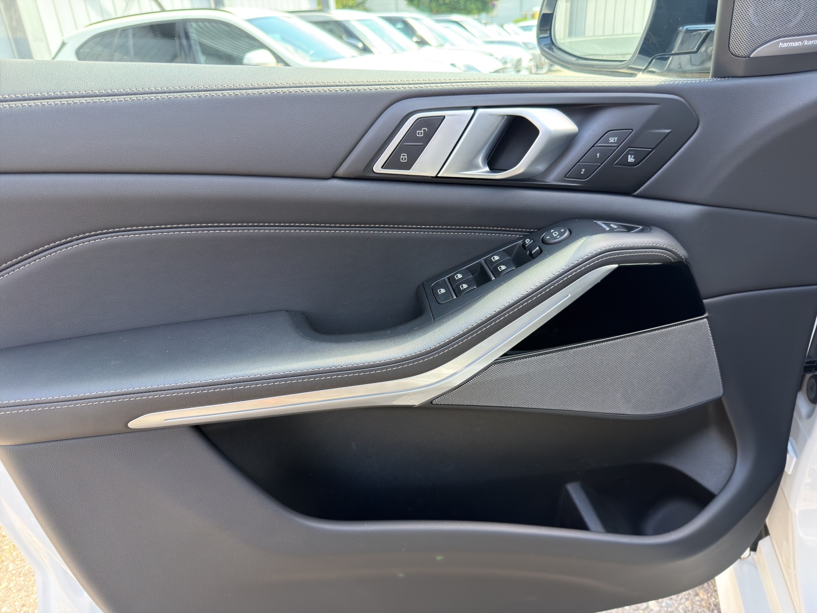 BMW X5 xD 48V 30d M Sport Pro-image-19