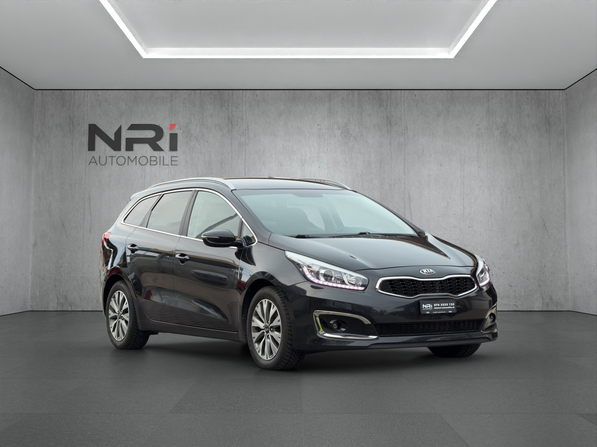 KIA Cee'd Sportswagon 1.6 CRDi Trend-image-2