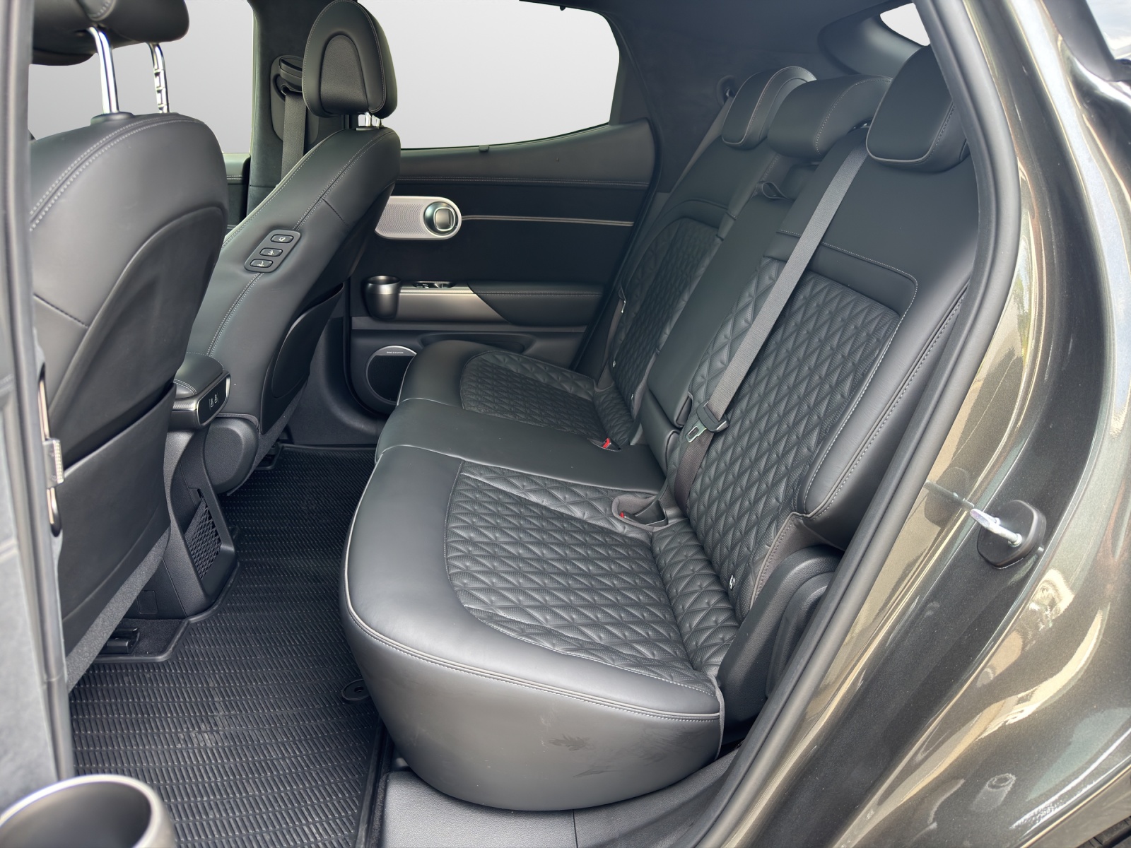 GENESIS GV60 Dual Motor Sport Plus AWD-image-7