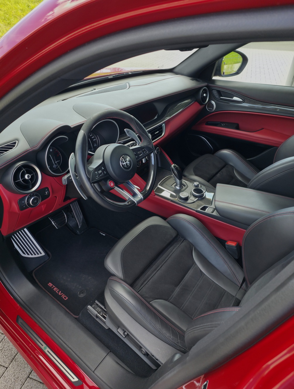 ALFA ROMEO 2.9 V6 Biturbo Q4 Quadrifoglio-image-2