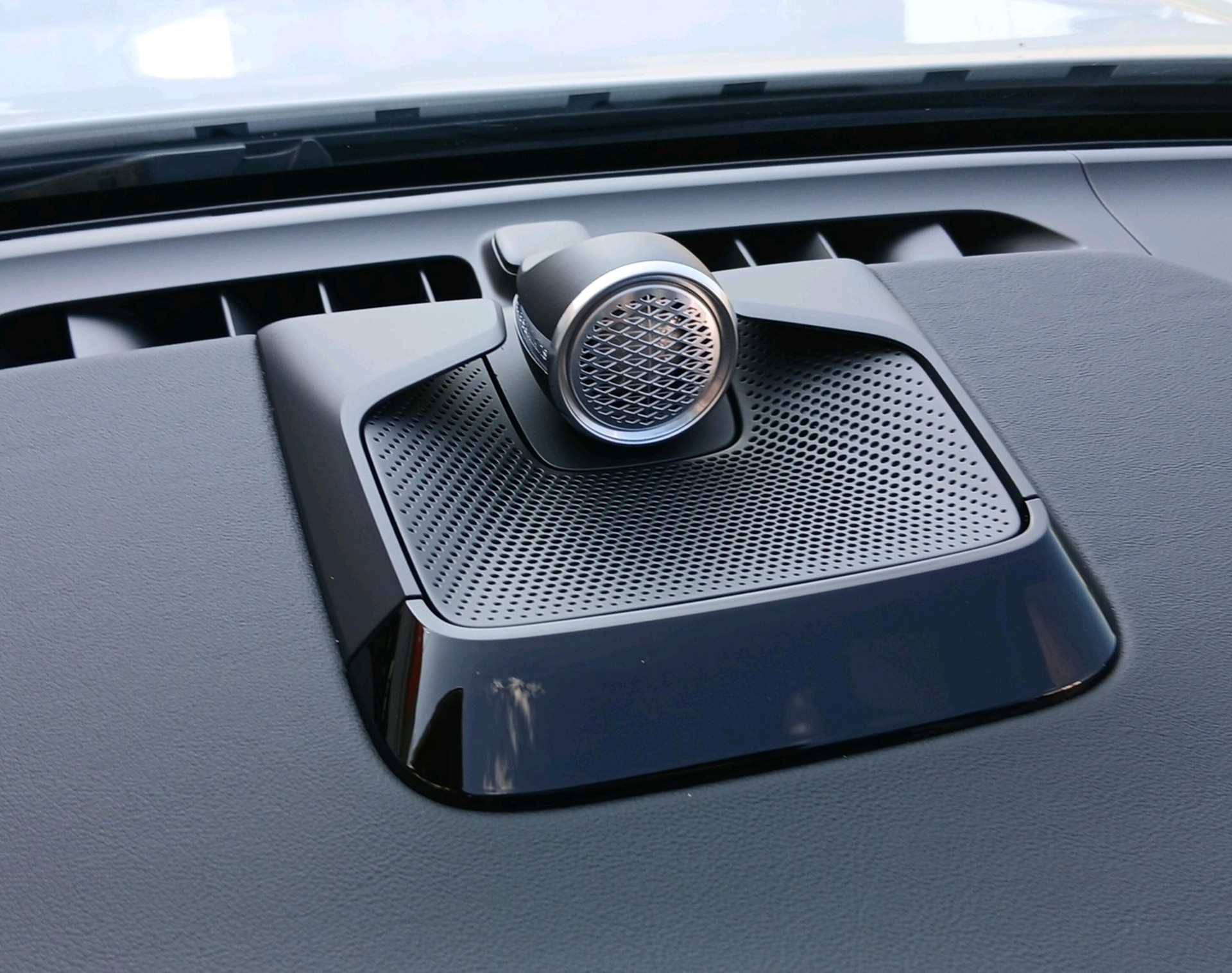 VOLVO EX 90 Twin Performance Ultra AWD-image-15