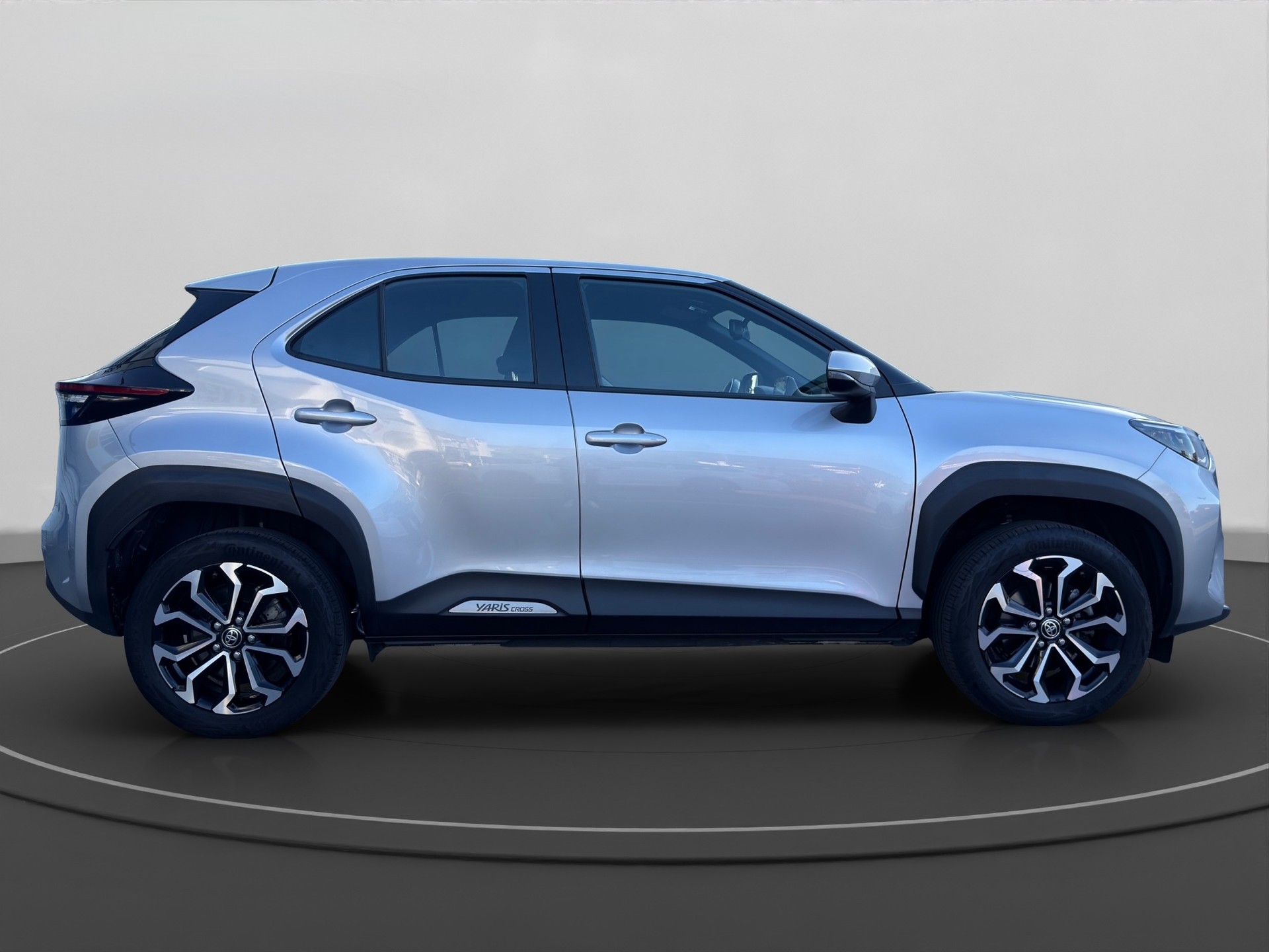 TOYOTA Yaris Cross 1.5 Trend e-CVT-image-5