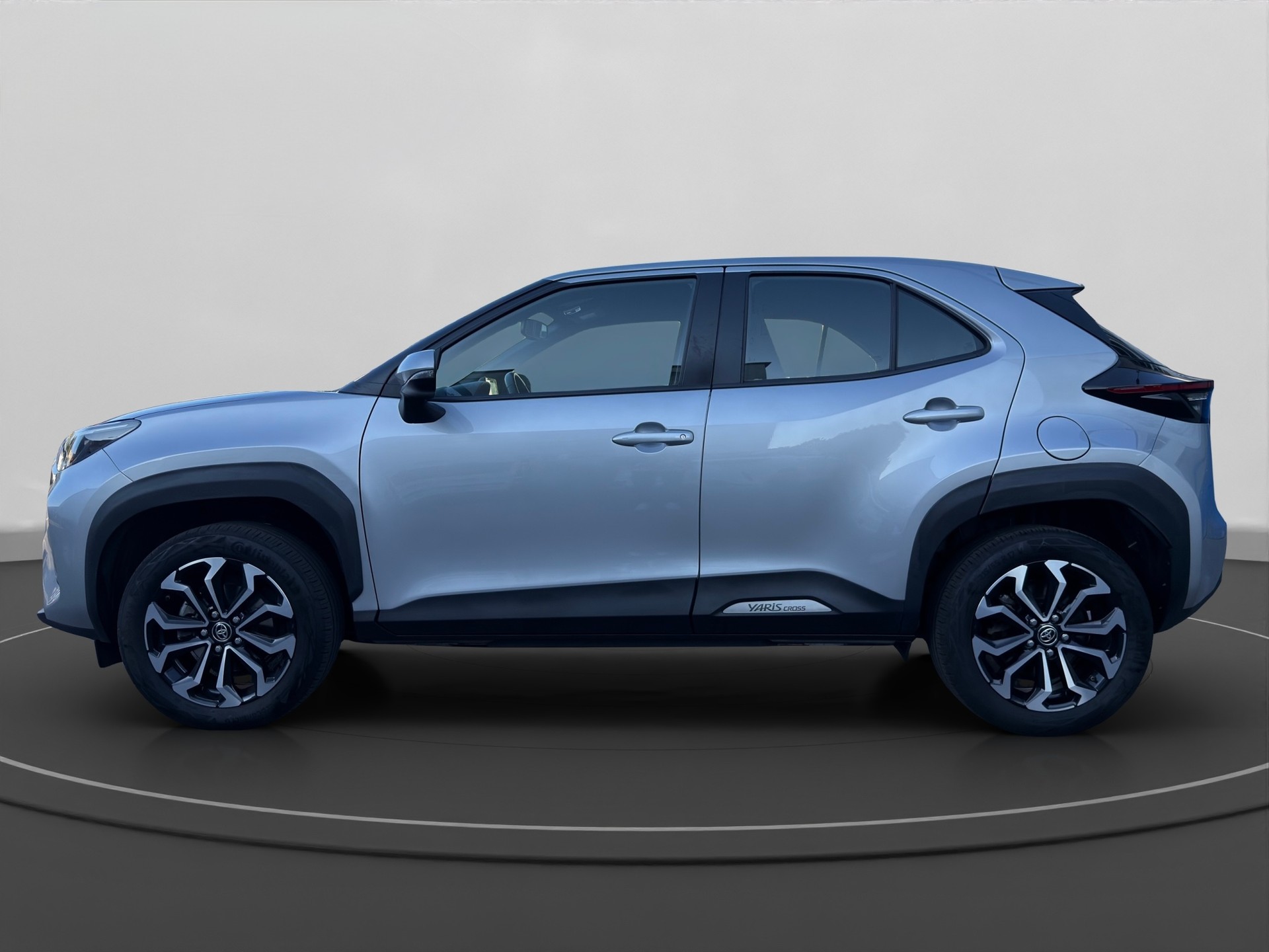 TOYOTA Yaris Cross 1.5 Trend e-CVT-image-1