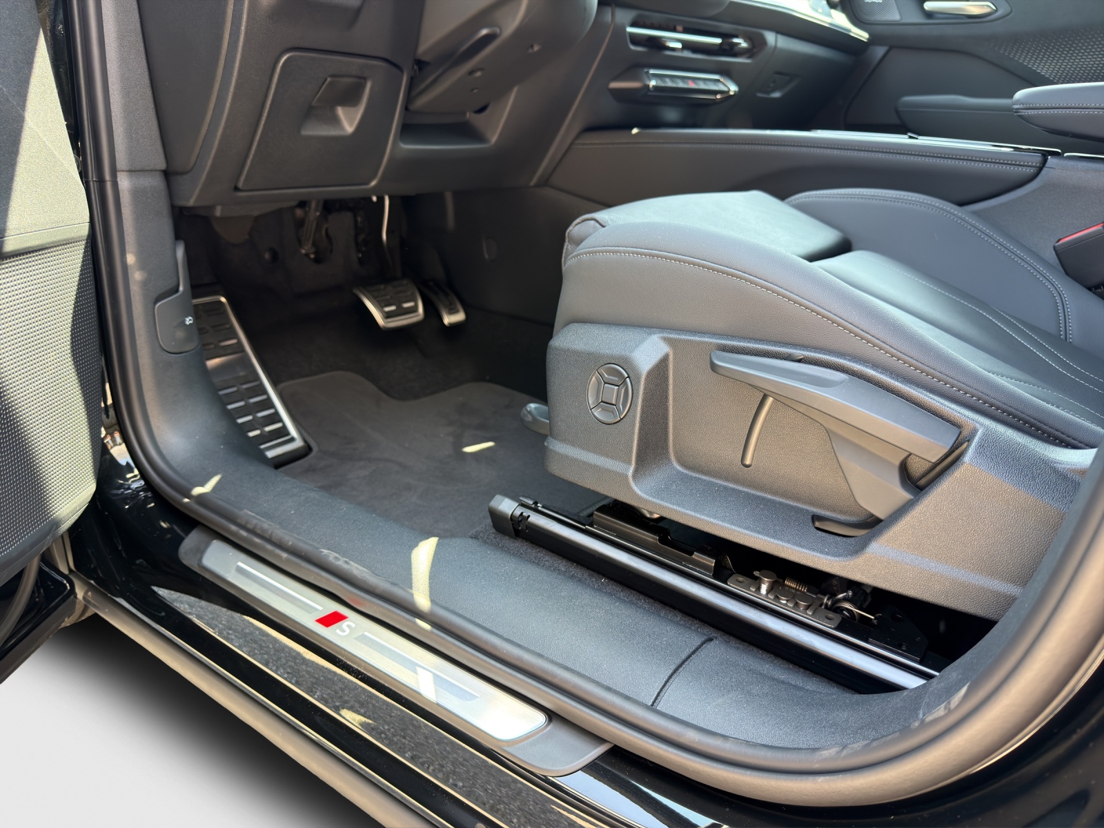 AUDI Q3 Sportback TFSI quattro 195 kW S tronic-image-15