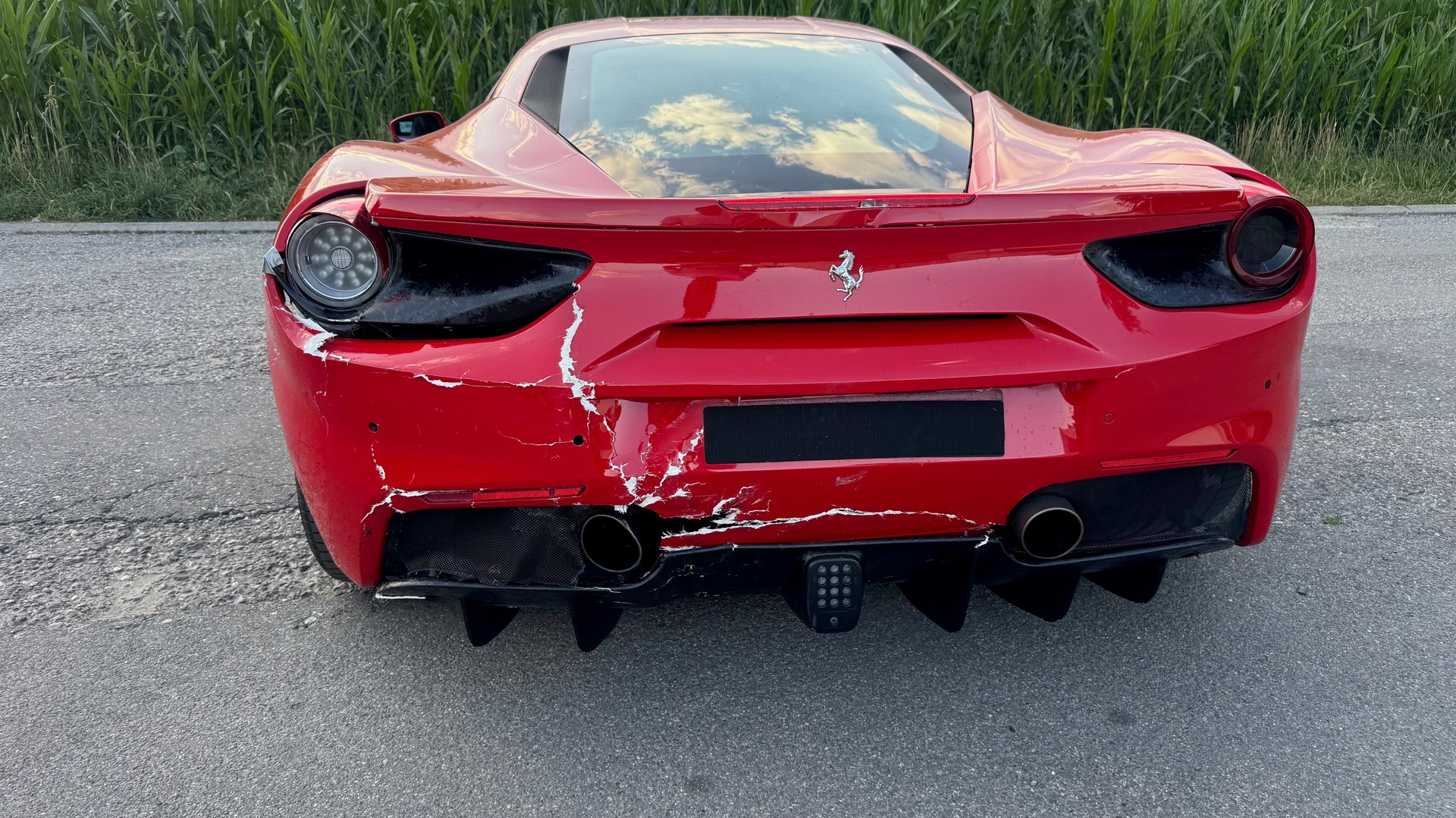 FERRARI 488 GTB 3.9 V8-image-8