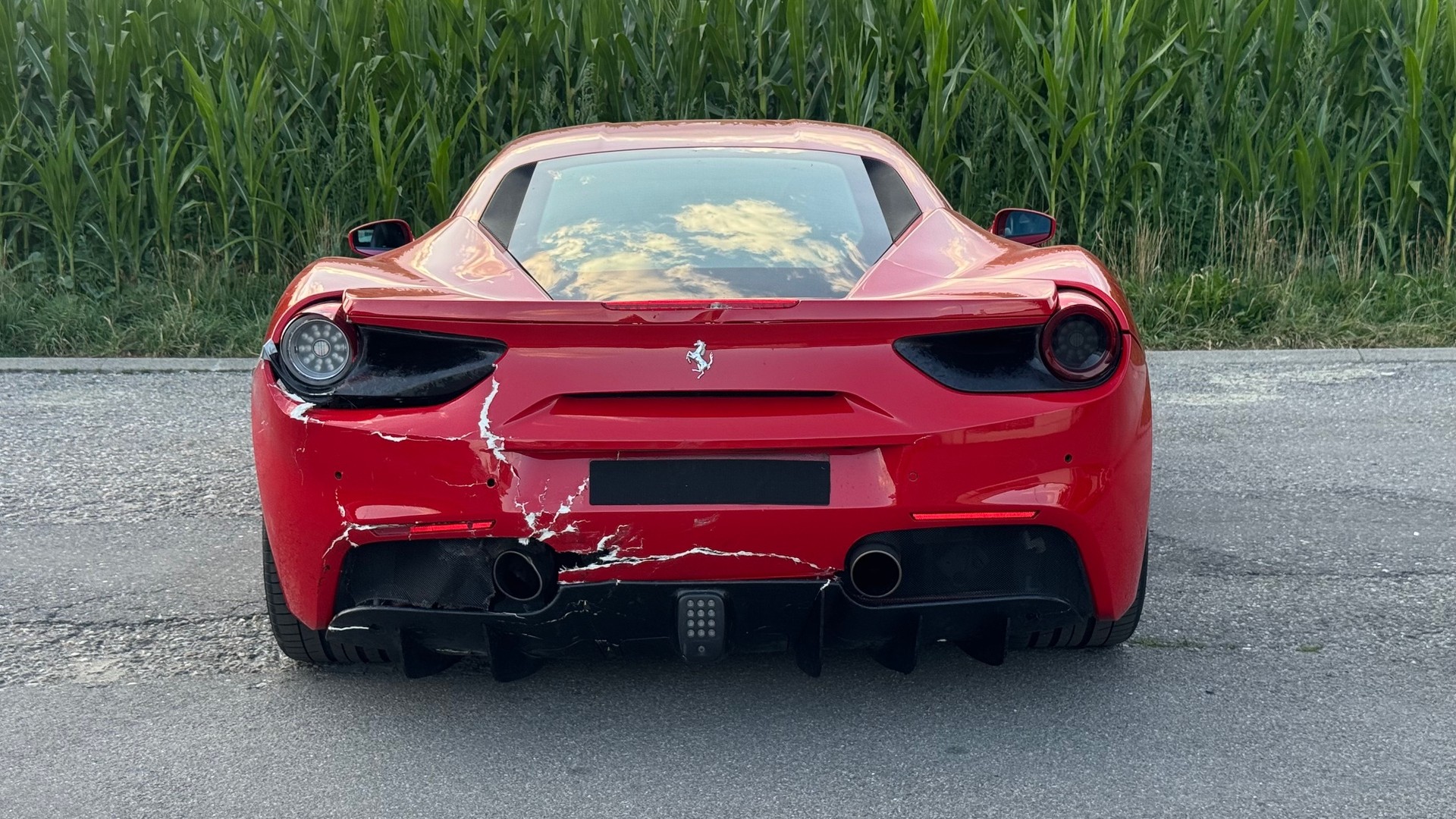 FERRARI 488 GTB 3.9 V8-image-5
