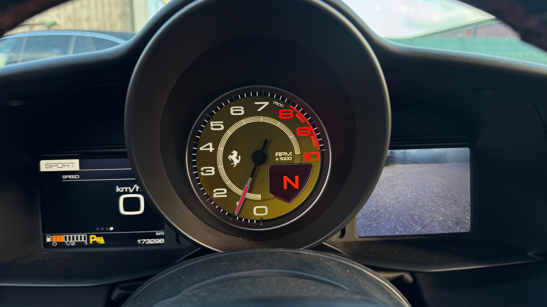 FERRARI 488 GTB 3.9 V8-image-13