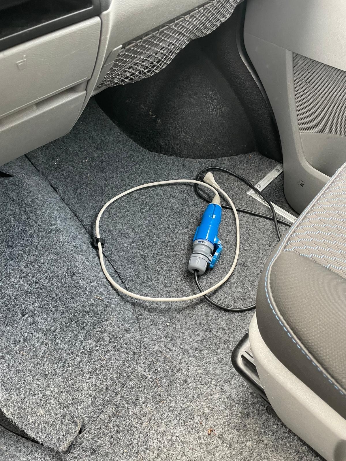 VW Bi-TDI Comfortline DSG-image-11