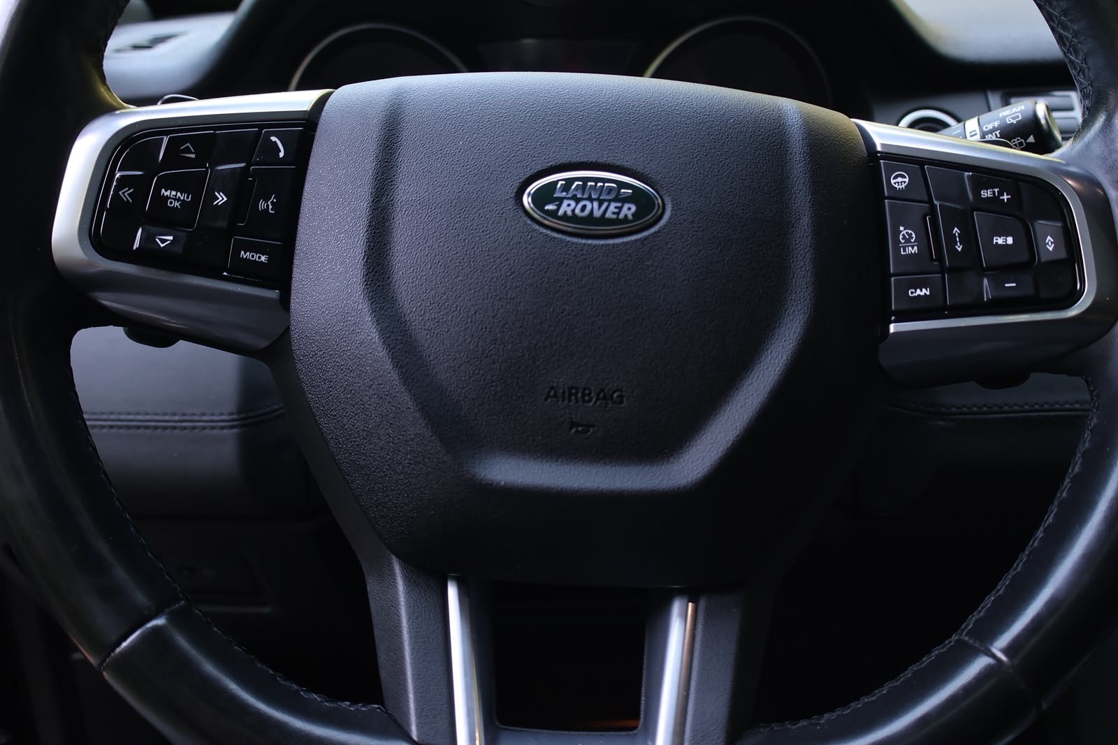 LAND ROVER Discovery Sport 2.0 Si4 SE AT9-image-15