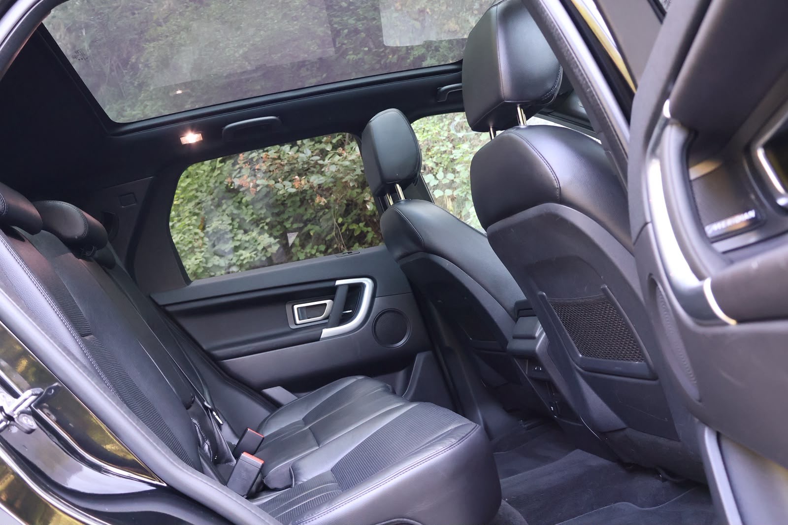 LAND ROVER Discovery Sport 2.0 Si4 SE AT9-image-9