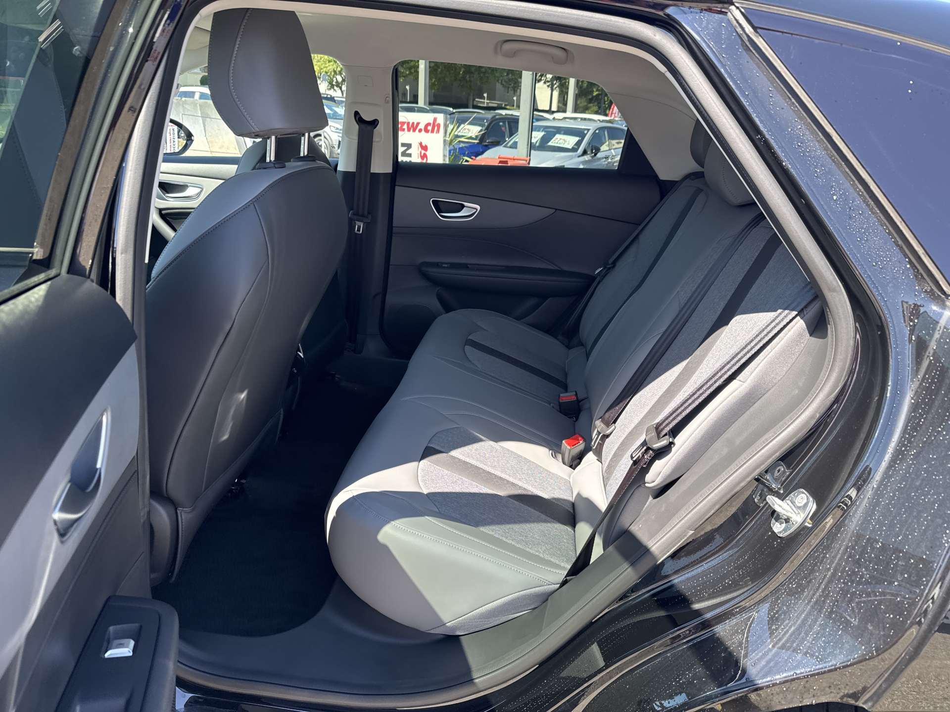 MG 4 EV 64kWh Premium Facelift Automat-image-6