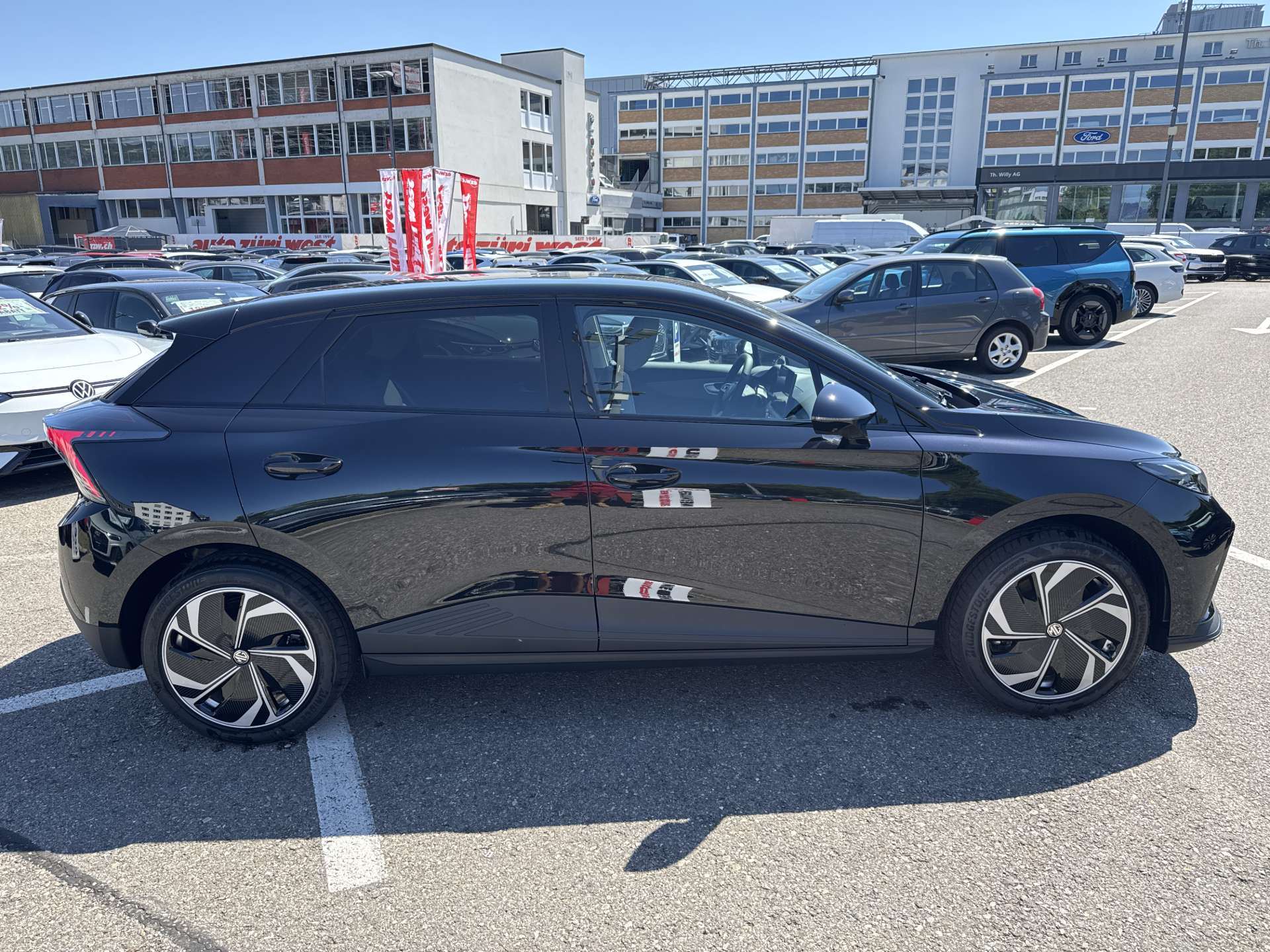 MG 4 EV 64kWh Premium Facelift Automat-image-10
