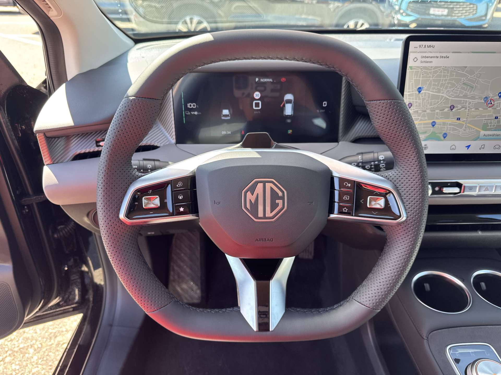 MG 4 EV 64kWh Premium Facelift Automat-image-15