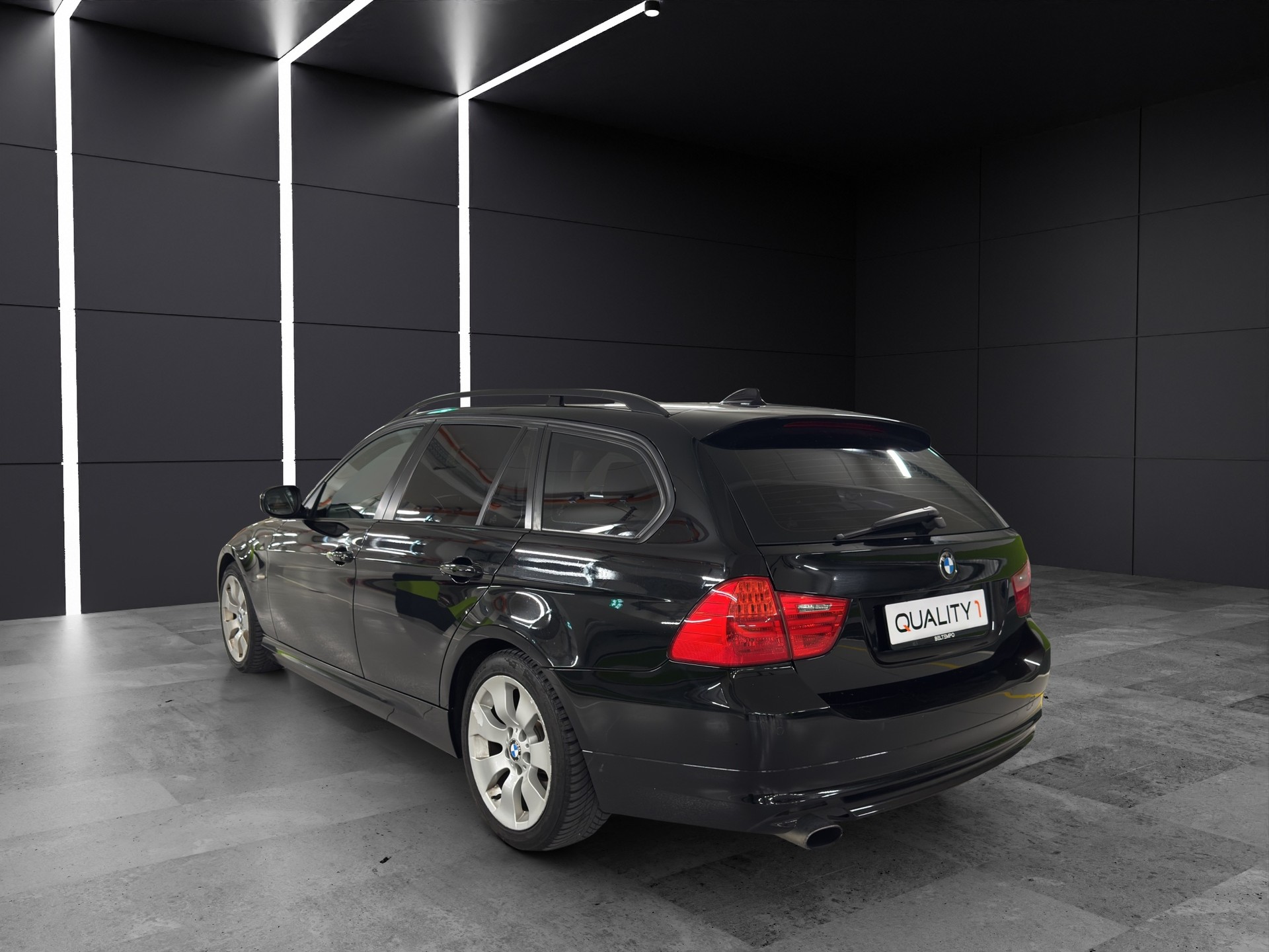 BMW 320i Touring AccessPlus Steptronic-image-6