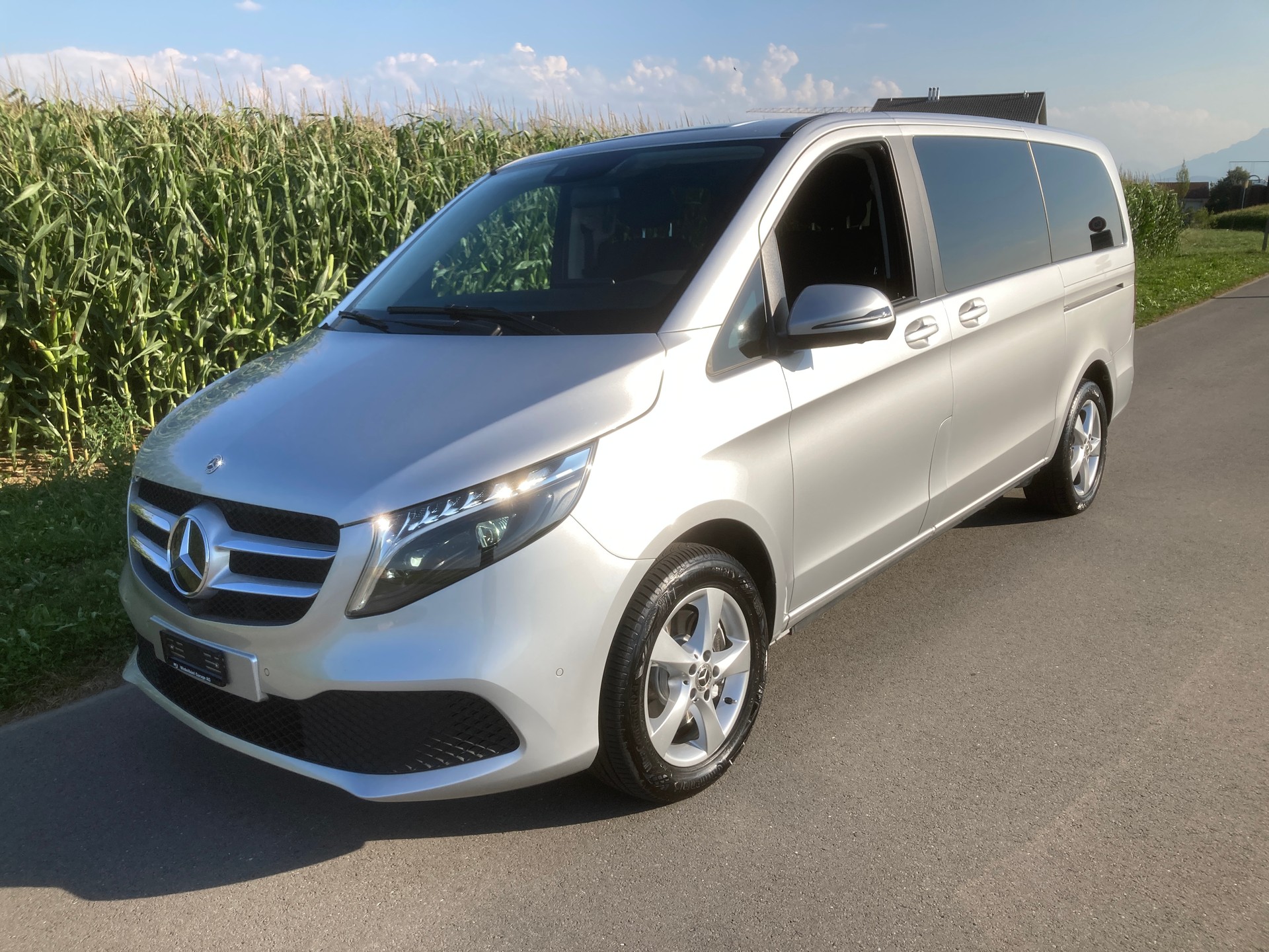 MERCEDES-BENZ V 220 d Trend lang 4Matic 9G-Tronic-image-0