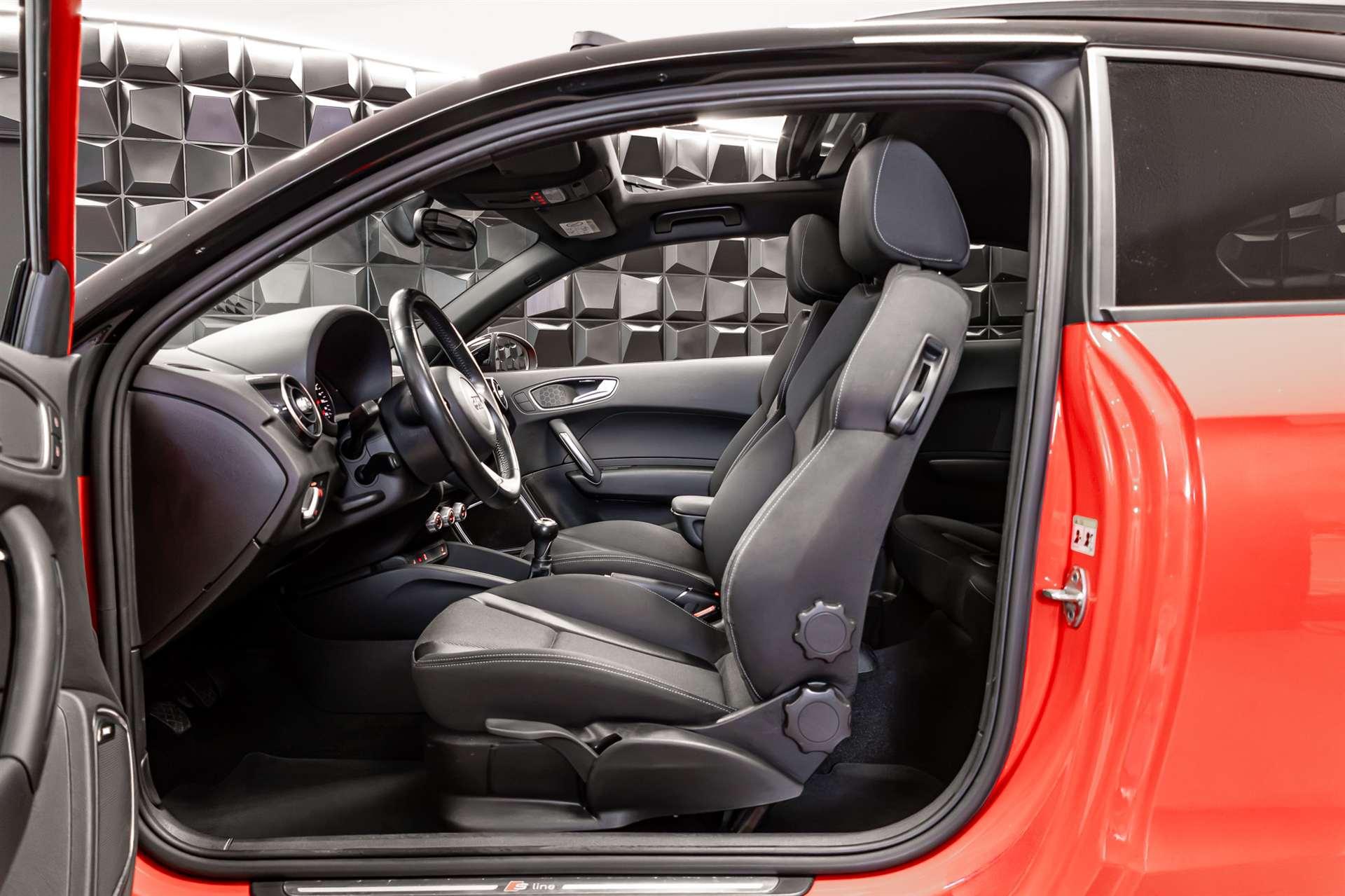 AUDI A1 1.0 TFSI Sport-image-11