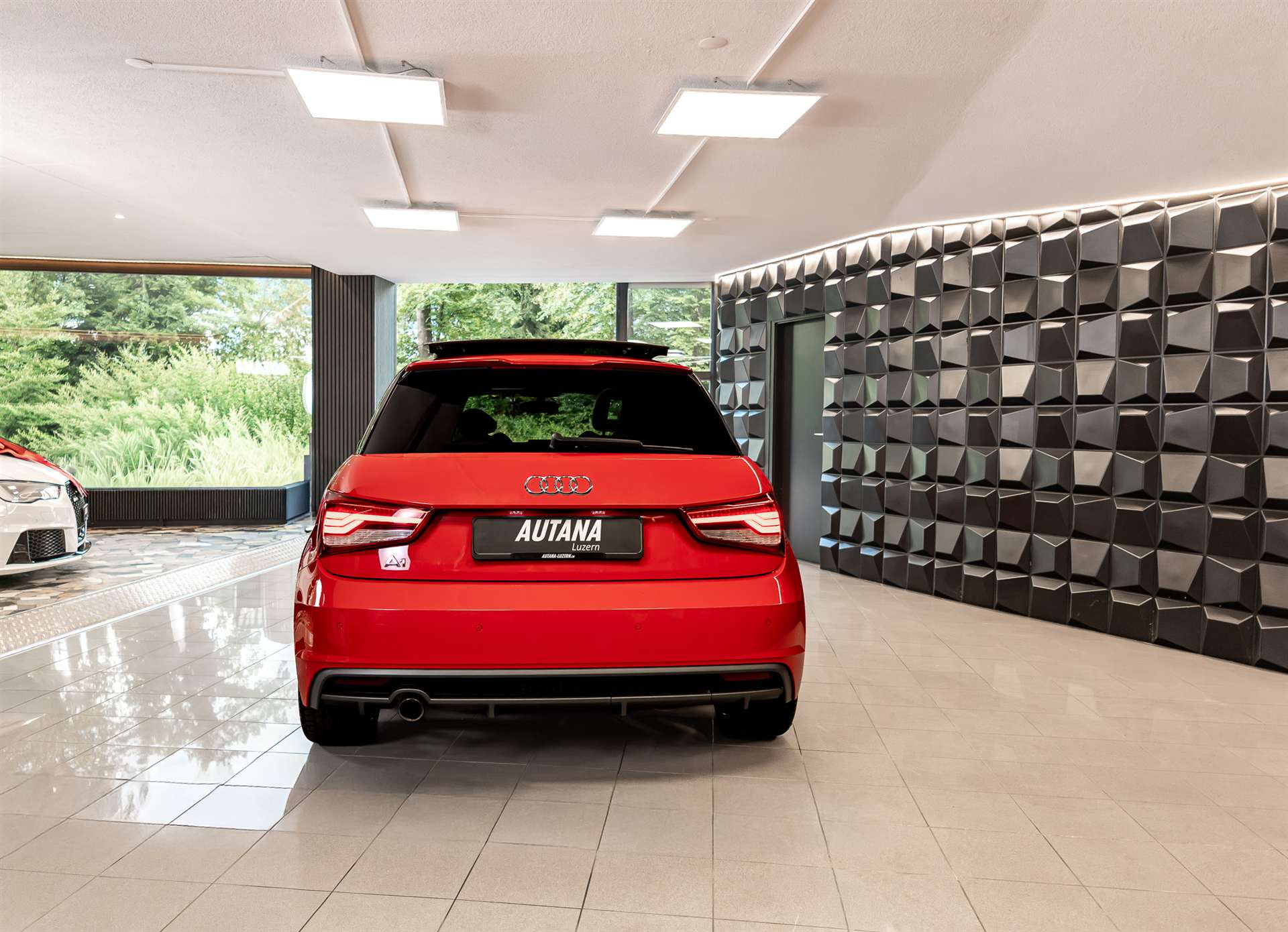 AUDI A1 1.0 TFSI Sport-image-4