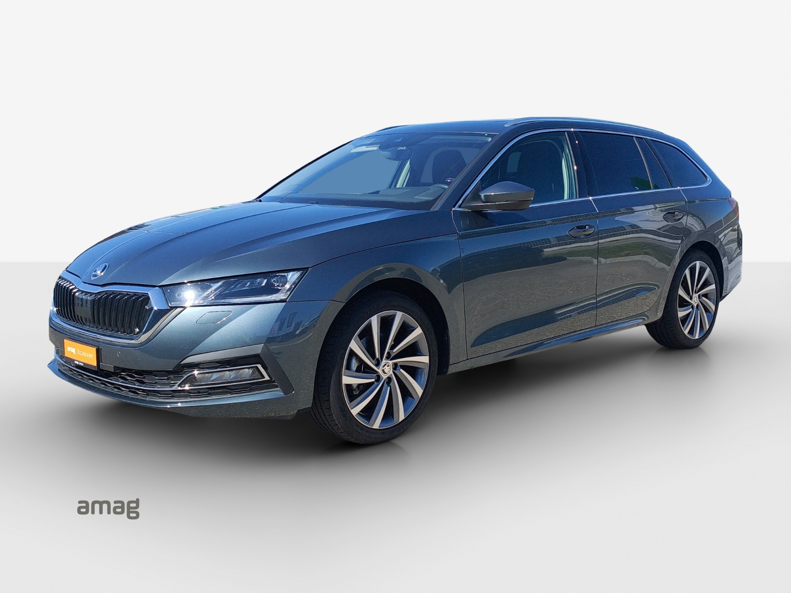 SKODA Octavia Combi 1.5 TSI mHEV DSG Style-image-0