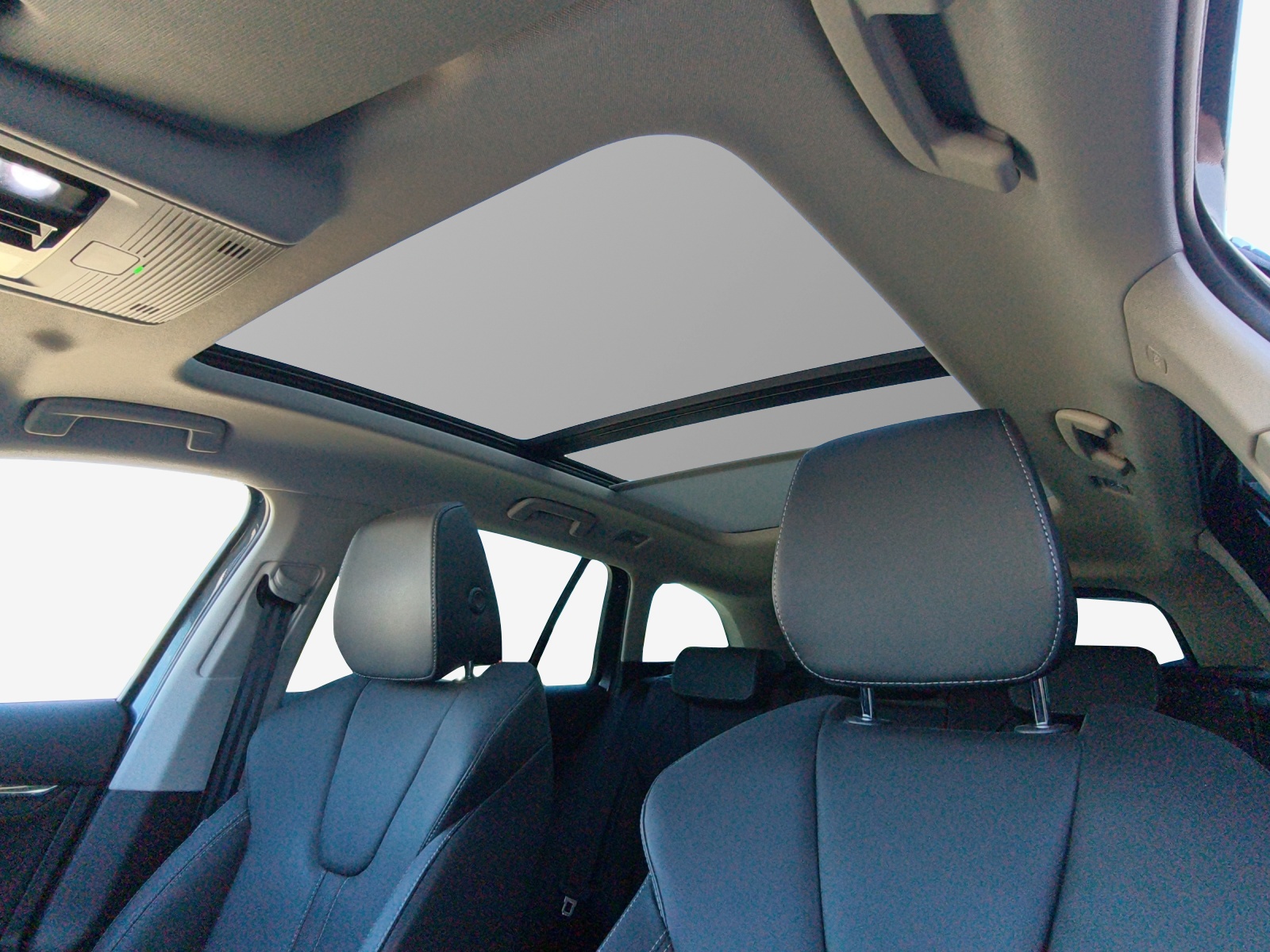 SKODA Octavia Combi 1.5 TSI mHEV DSG Style-image-14