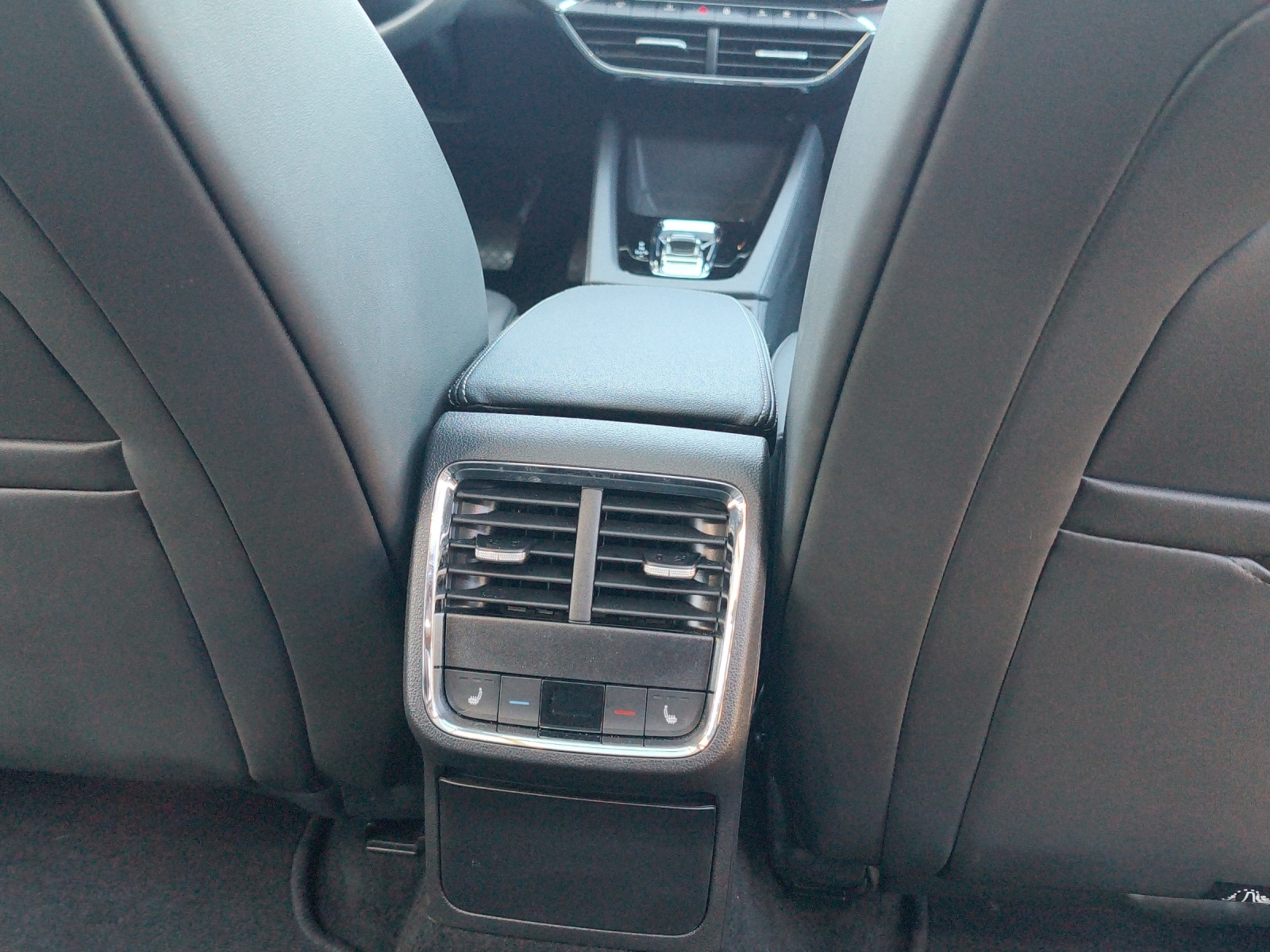 SKODA Octavia Combi 1.5 TSI mHEV DSG Style-image-15