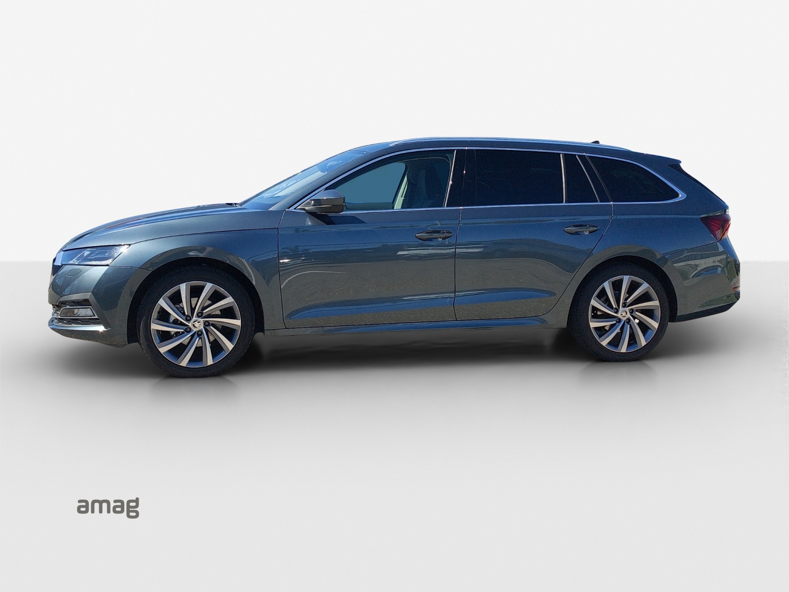 SKODA Octavia Combi 1.5 TSI mHEV DSG Style-image-1
