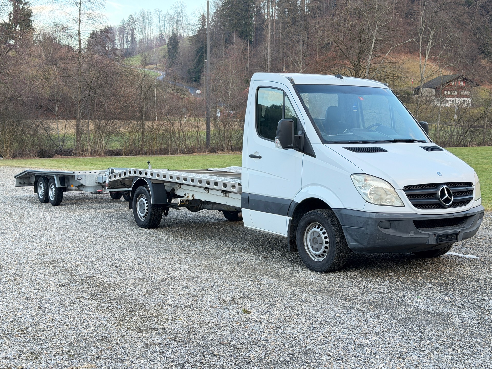 MERCEDES-BENZ Autotransporter Speziell 1600kg Nuzlast-image-1