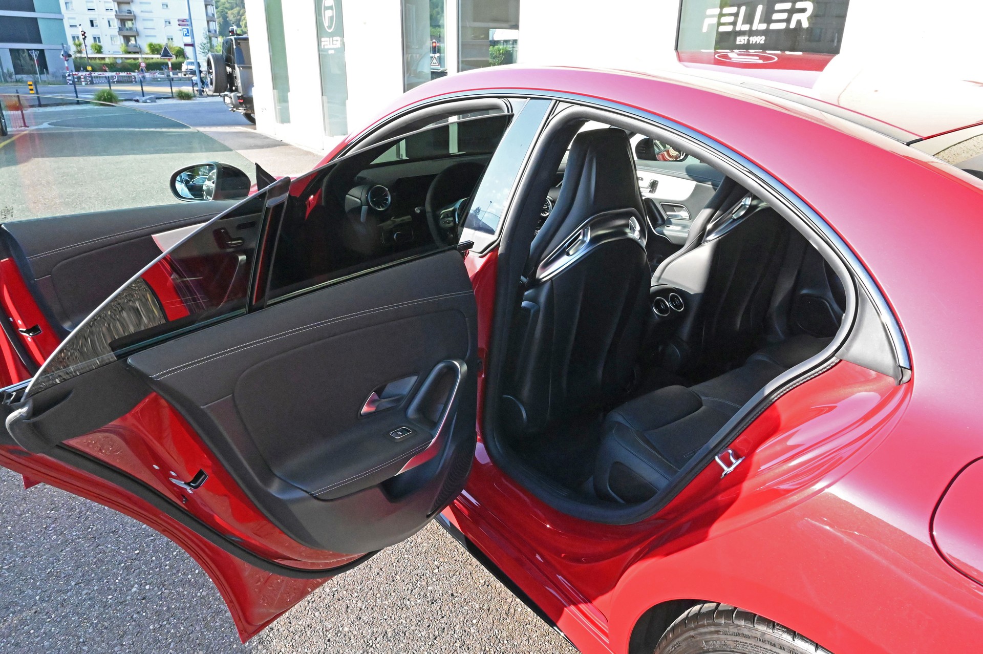 MERCEDES-BENZ CLA 45 S AMG 4Matic+ 8G-DCT-image-14