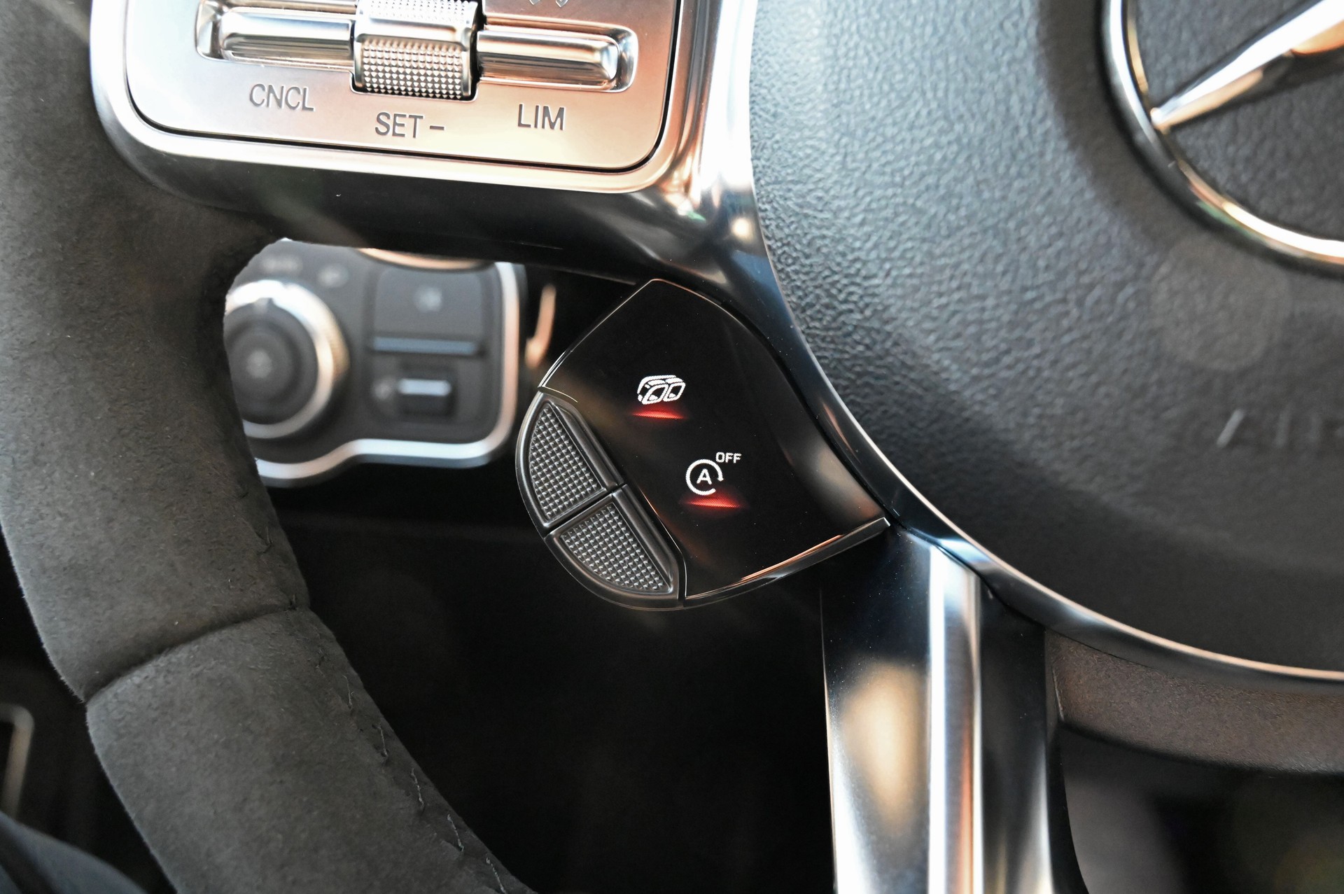 MERCEDES-BENZ CLA 45 S AMG 4Matic+ 8G-DCT-image-19