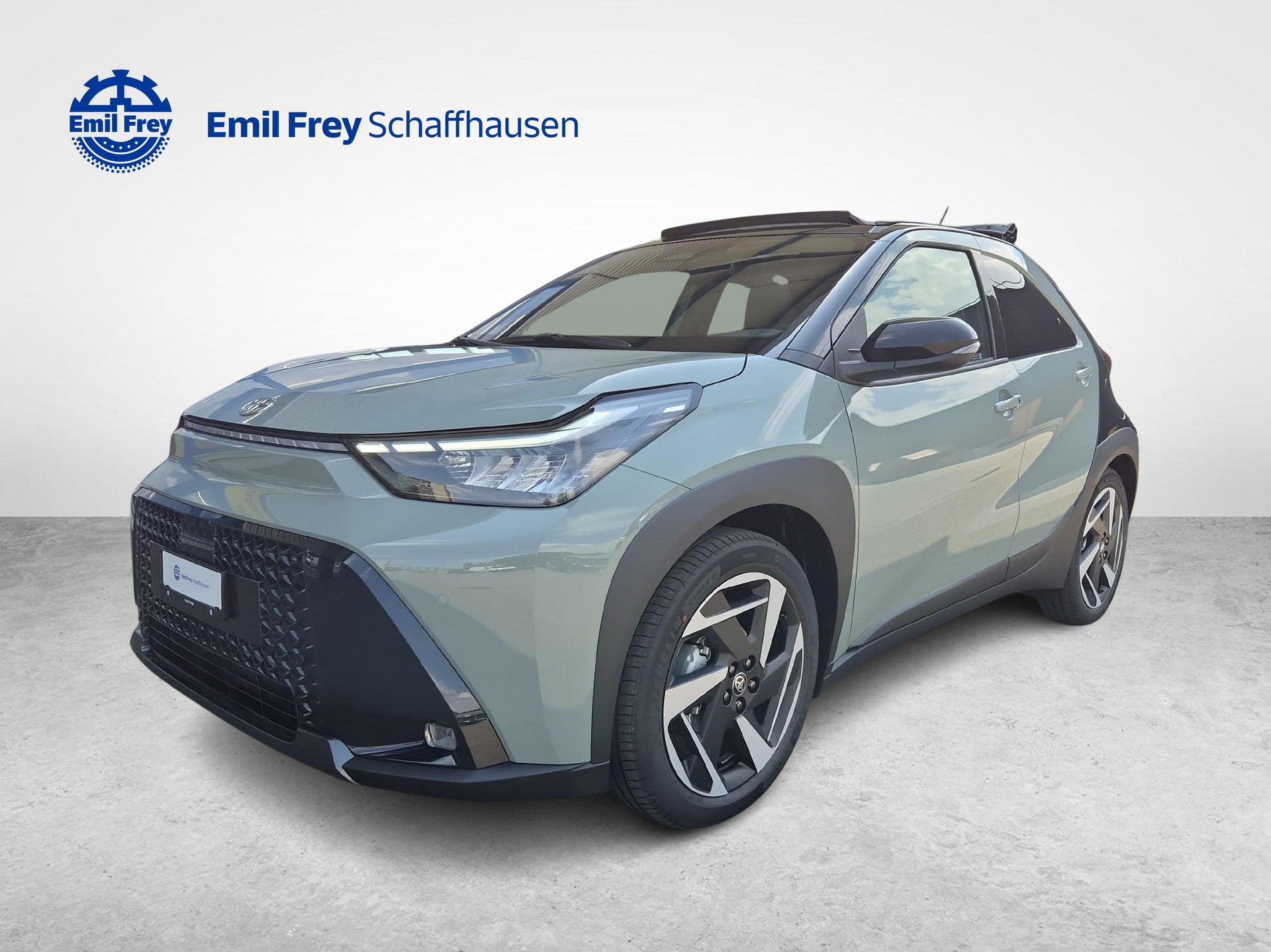TOYOTA Aygo X 1.5 VVT-i HSD Style-image-0
