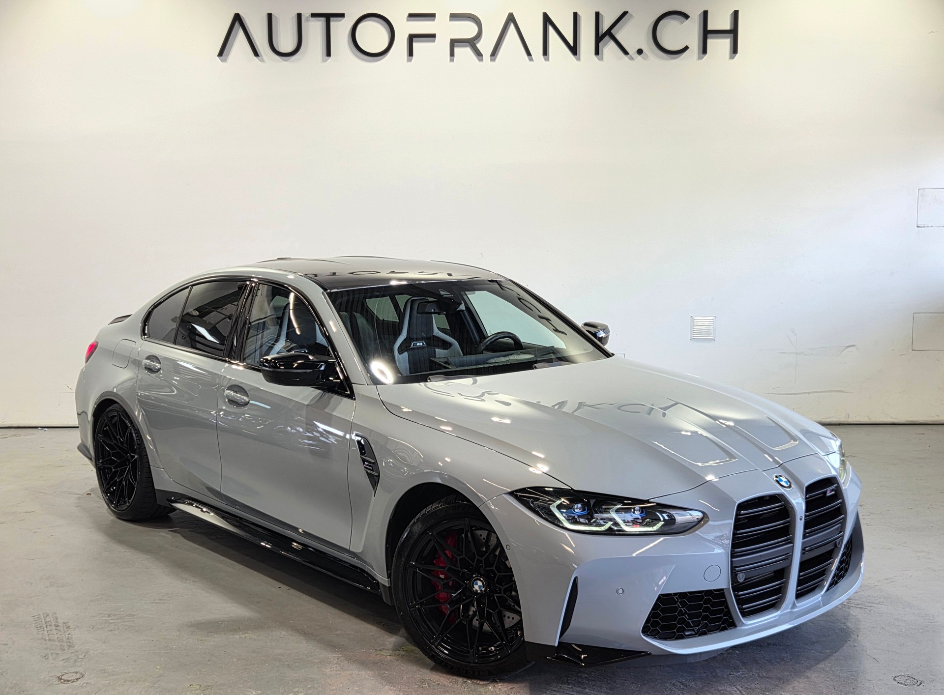BMW M3 Competition xDrive-image-14