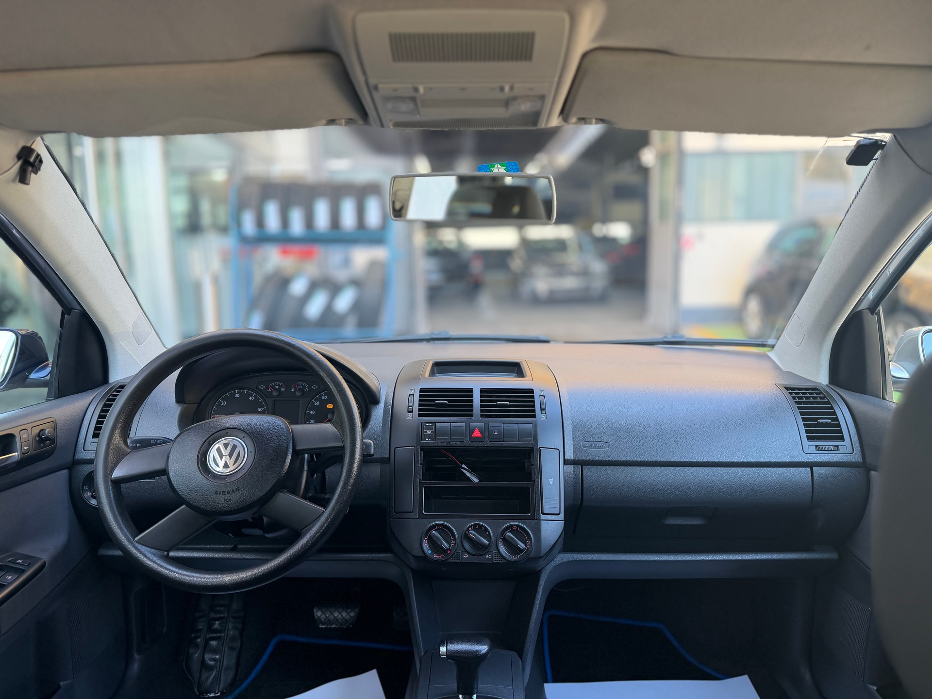 VW Polo 1.4 16V Fun-image-10