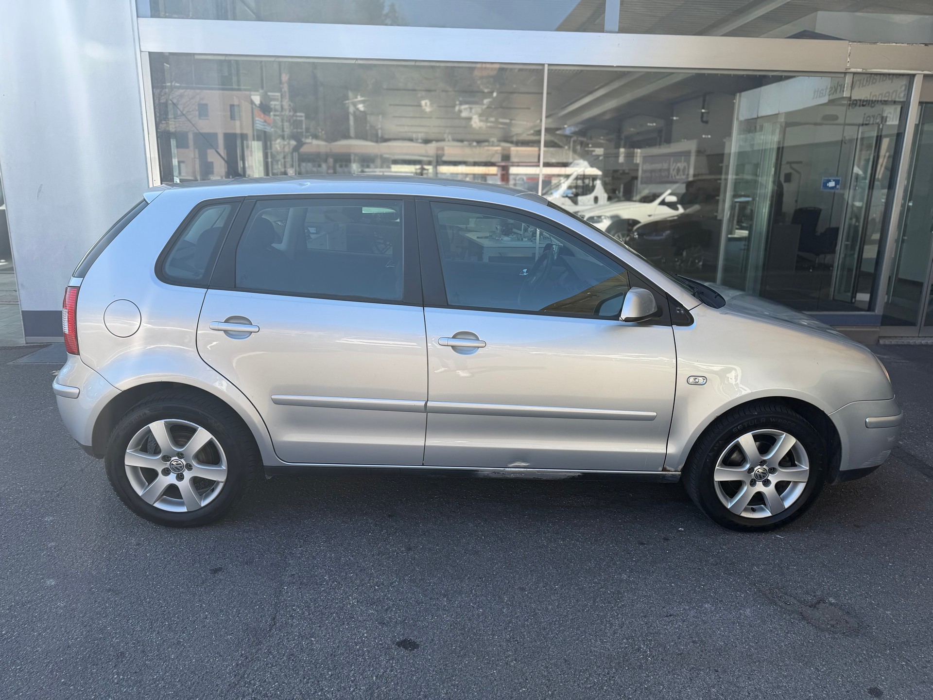 VW Polo 1.4 16V Fun-image-7