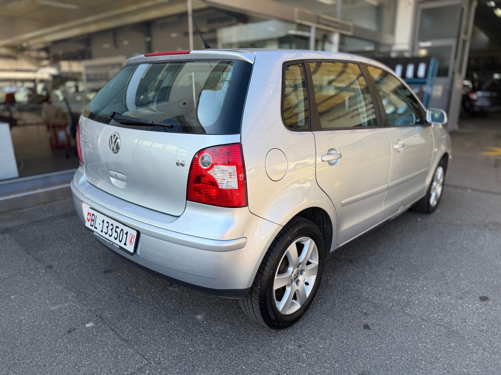 VW Polo 1.4 16V Fun-image-3