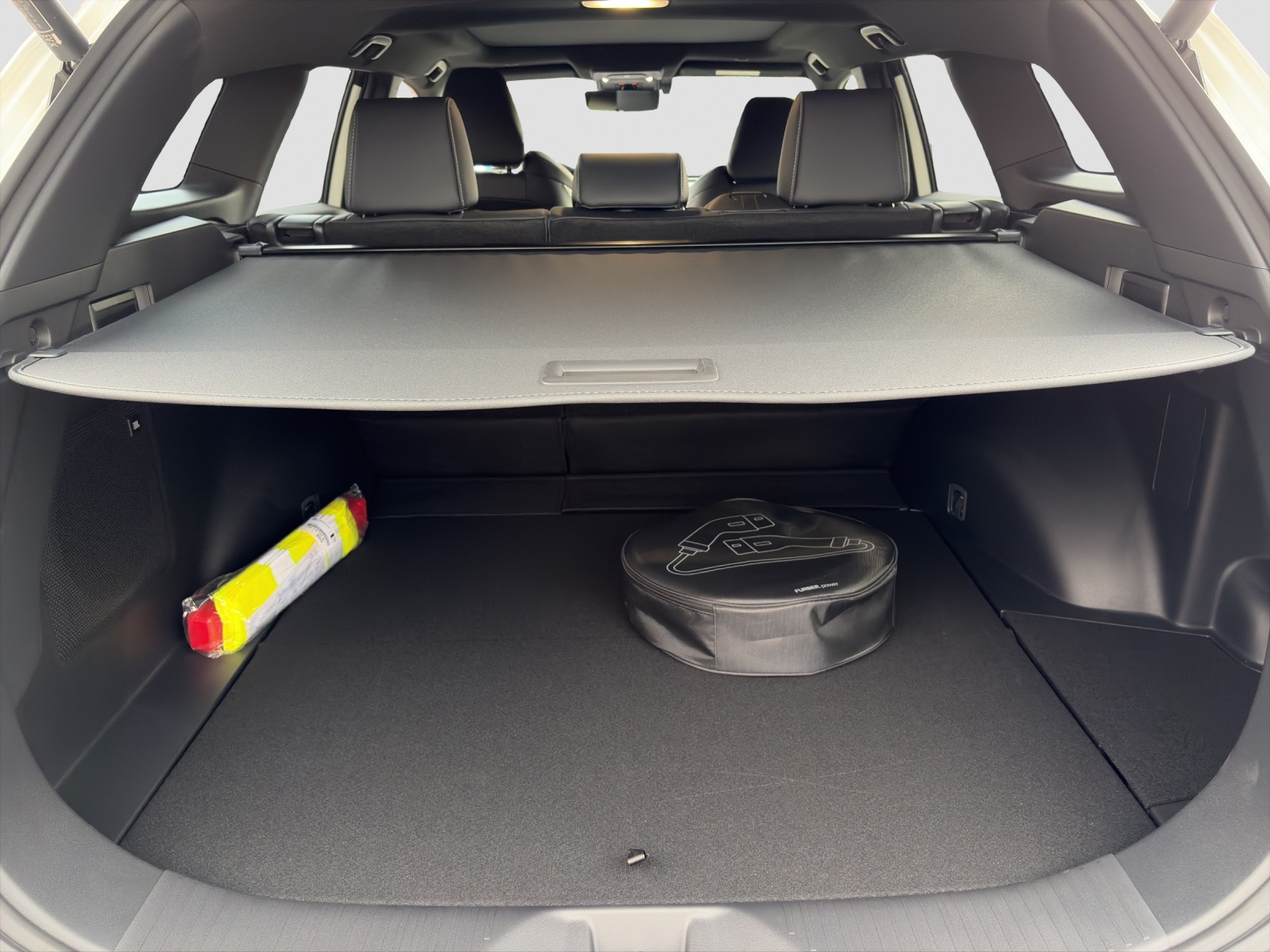 TOYOTA bZ4X Touring Premium AWD-image-11