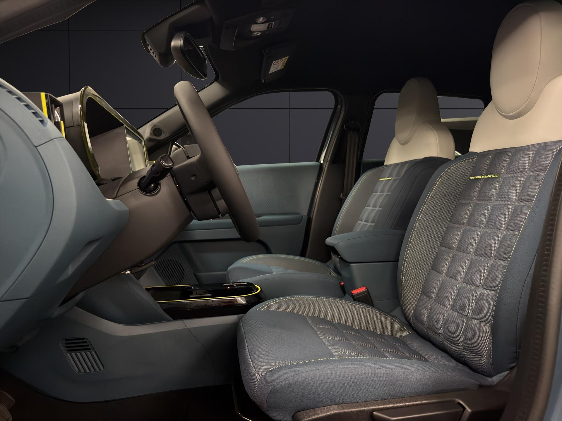 FIAT Grande Panda La Prima-image-8