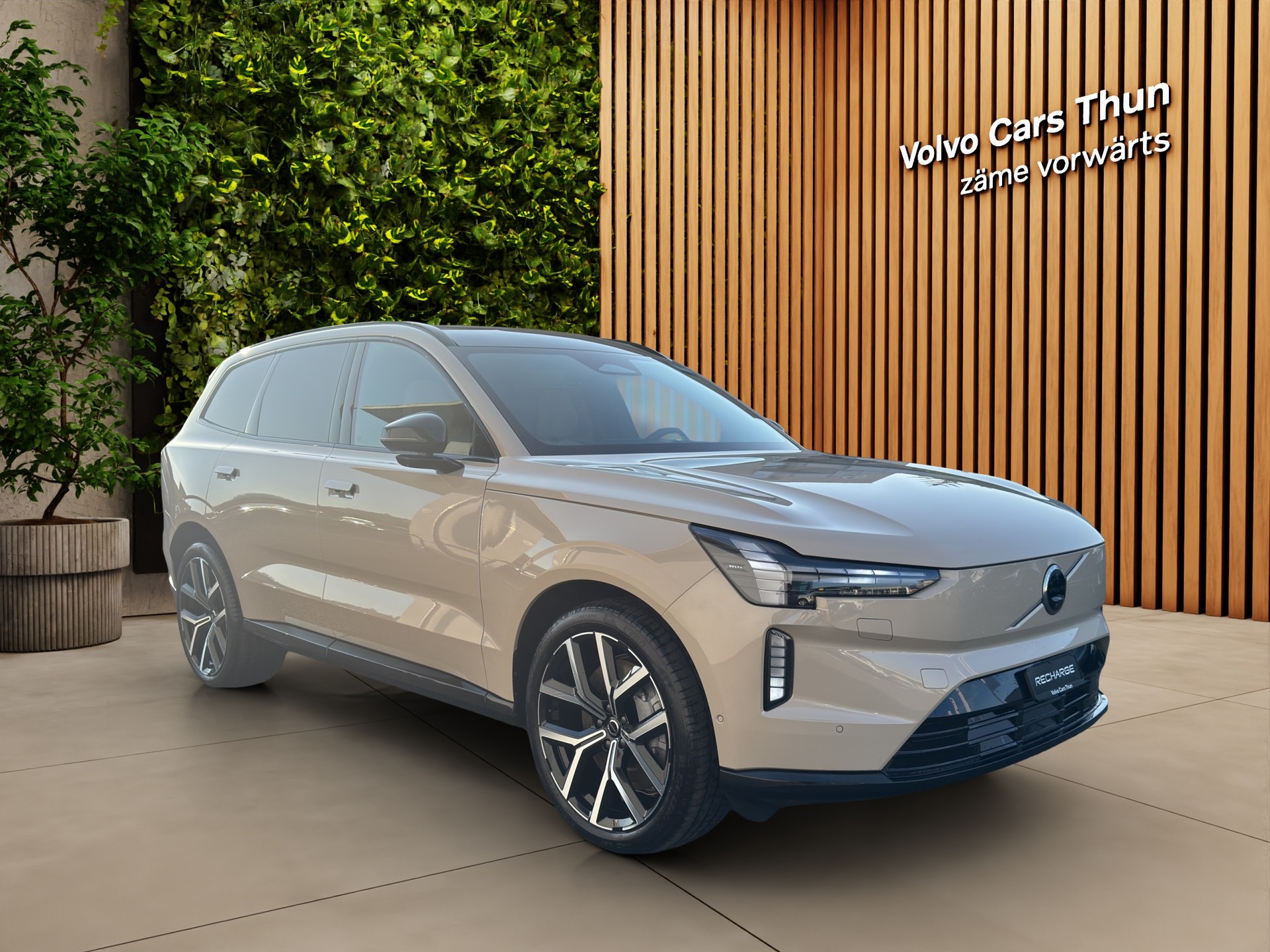 VOLVO EX90 Twin Performance Ultra AWD-image-2