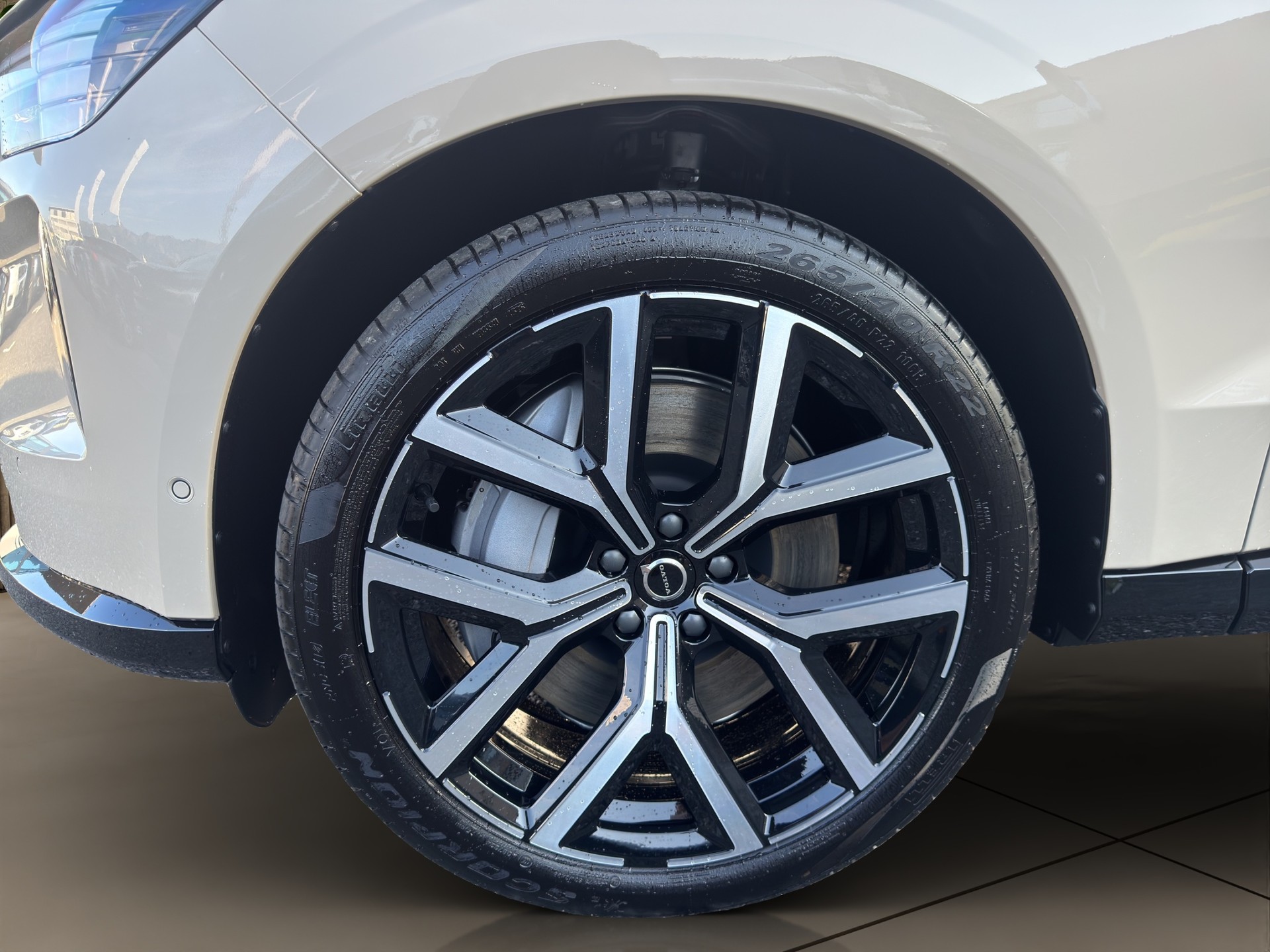 VOLVO EX90 Twin Performance Ultra AWD-image-7
