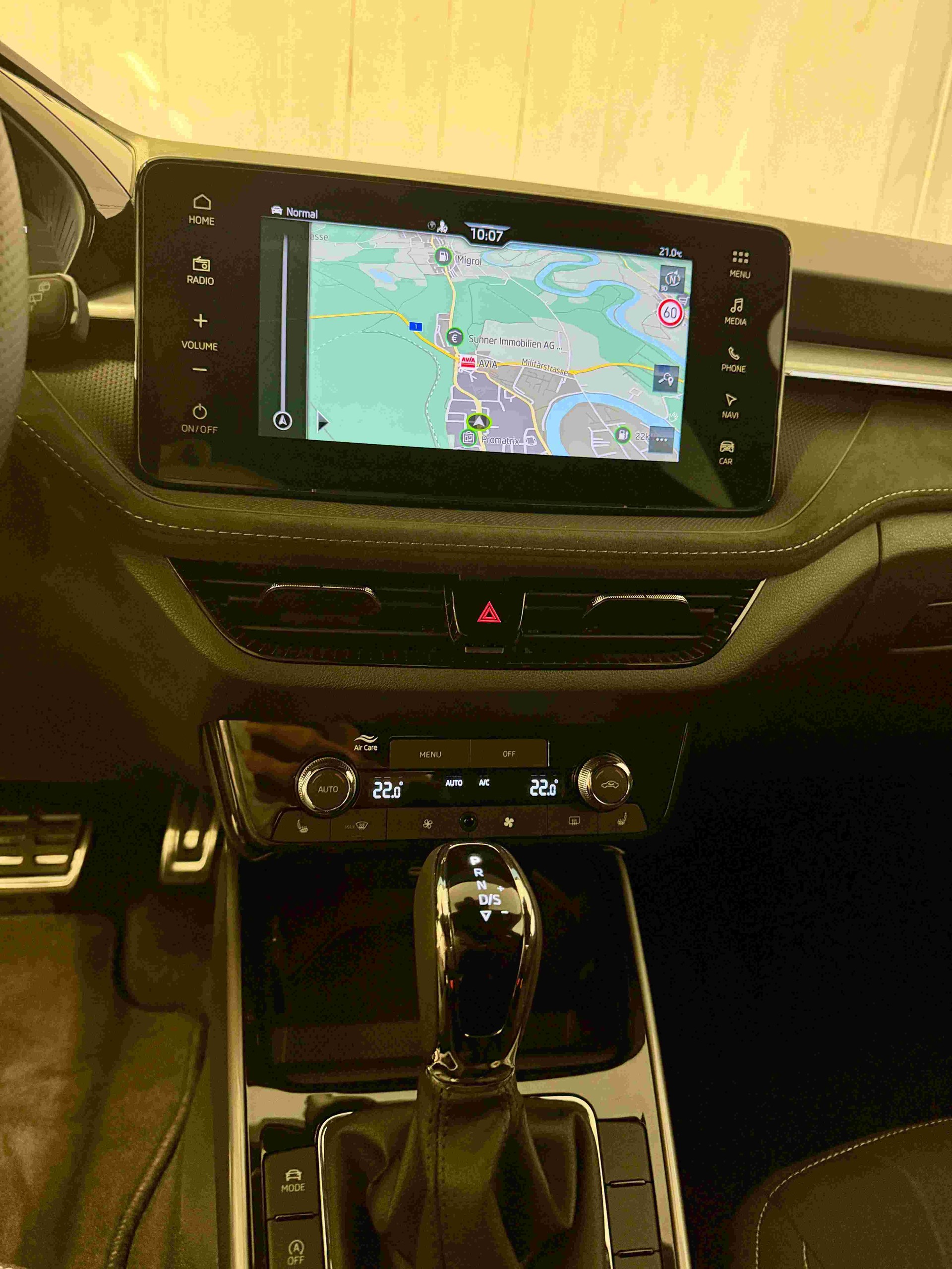 SKODA Fabia 1.0 TSI Dynamic DSG-image-10