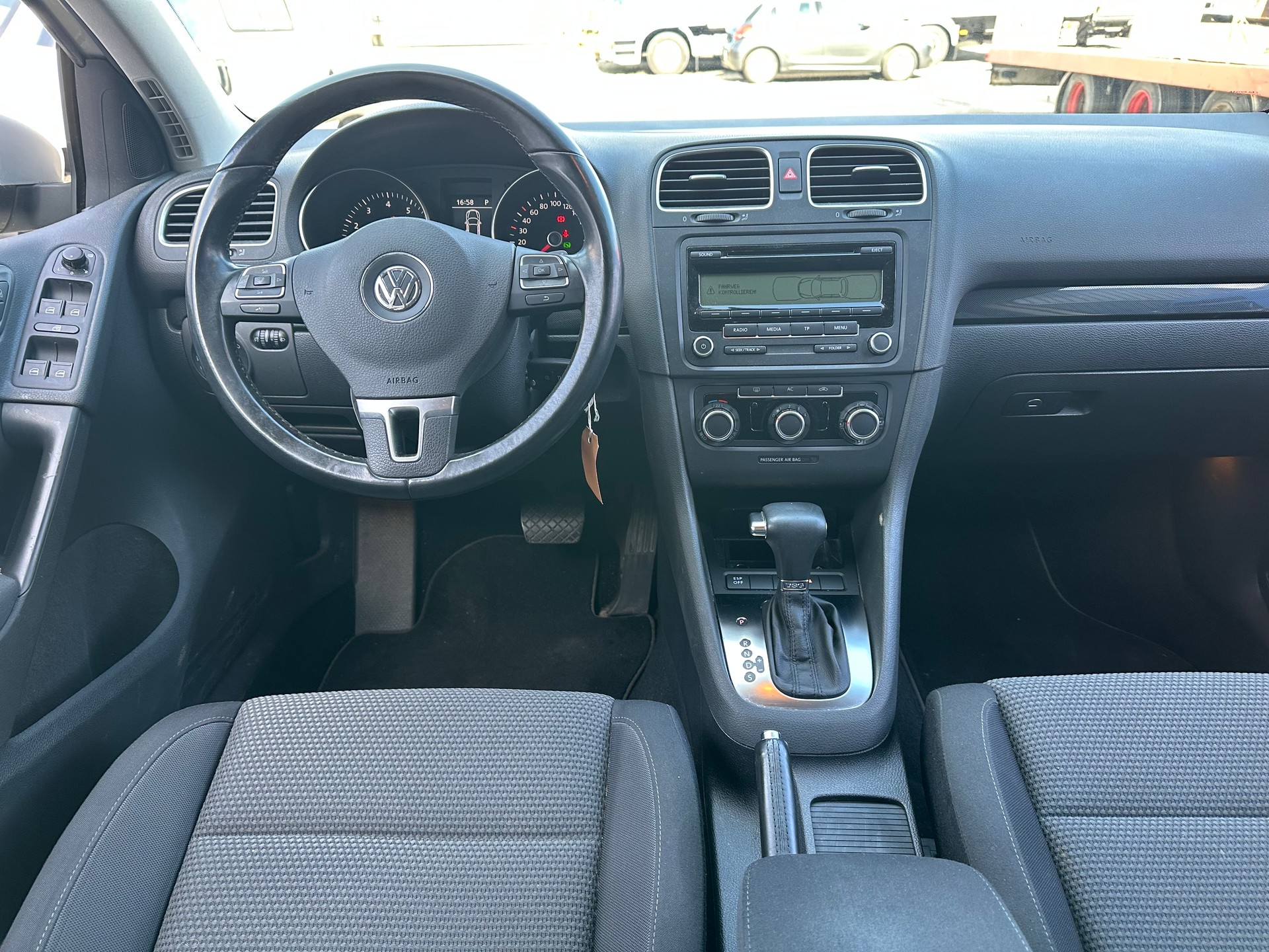TOYOTA Auris 1.4 Linea Luna-image-7
