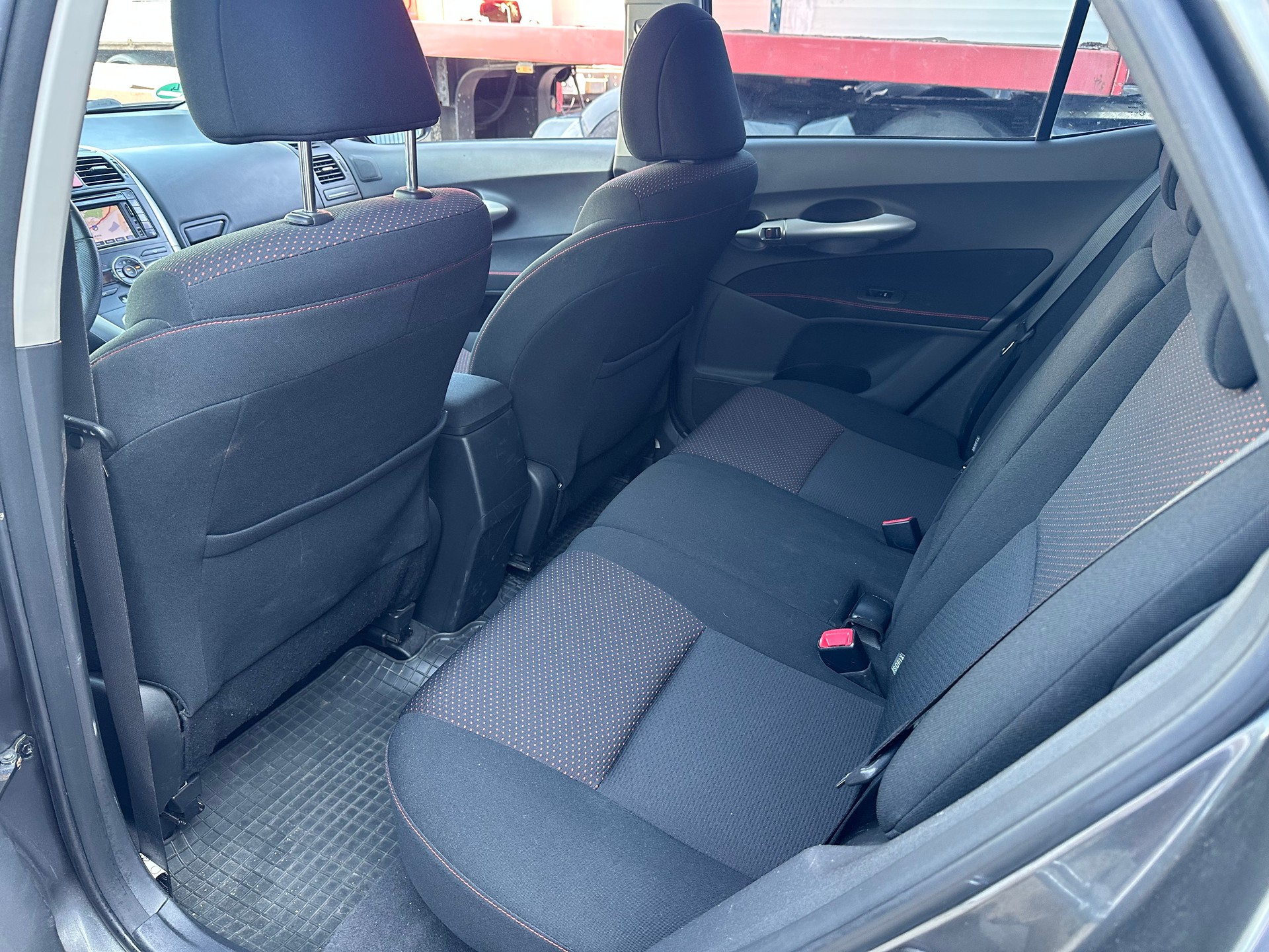 TOYOTA Auris 1.4 Linea Luna-image-4