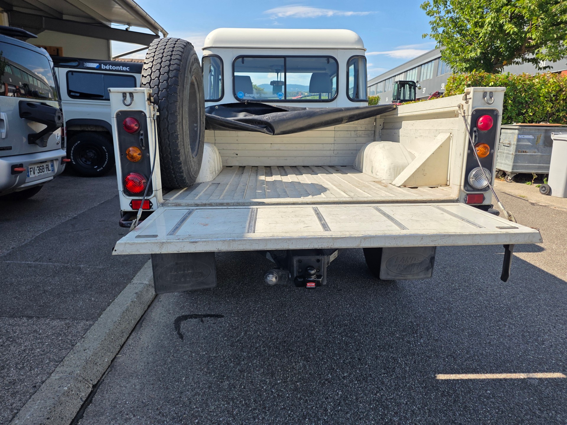 LAND ROVER Defender 130 2.5Td5-image-7