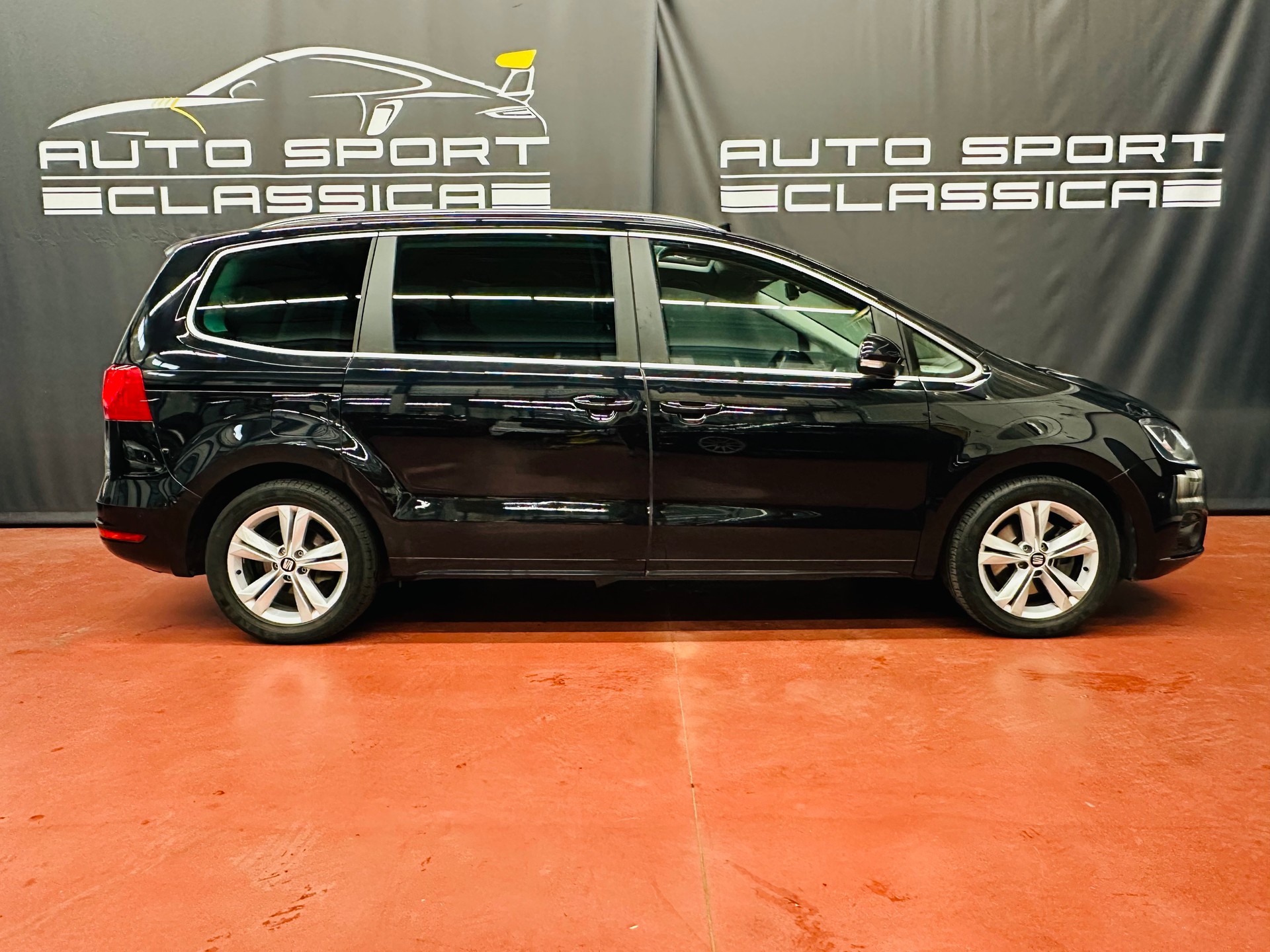 SEAT Alhambra 2.0 TSI Style DSG 7 Sitzer-image-13