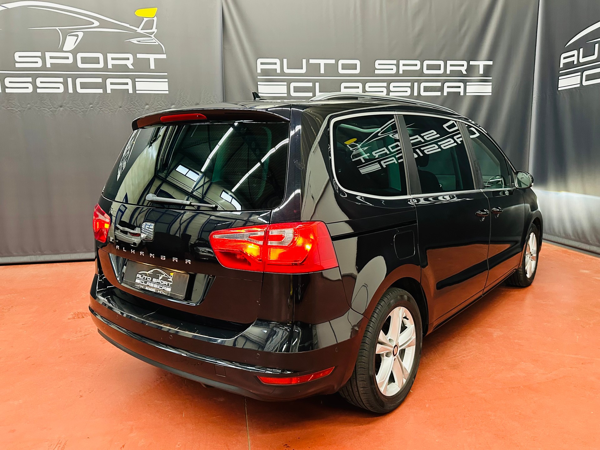SEAT Alhambra 2.0 TSI Style DSG 7 Sitzer-image-6
