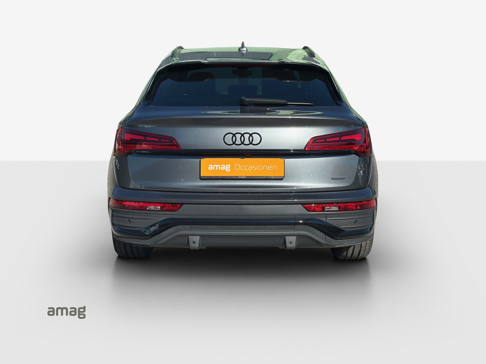AUDI Q5 Sportback 40 TDI Blackedition quattro S-tronic-showroom-element-3