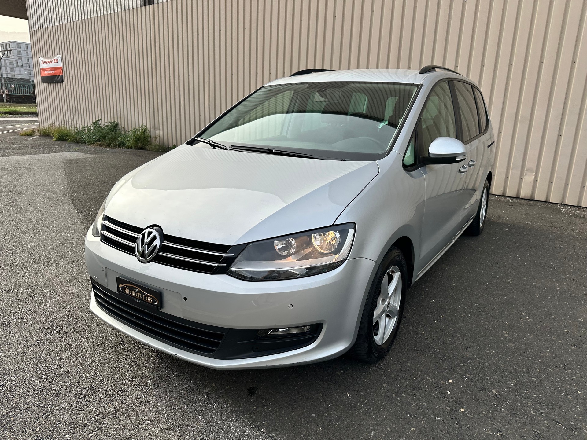 VW Sharan 2.0 TDI BMT Design 4Motion-image-2