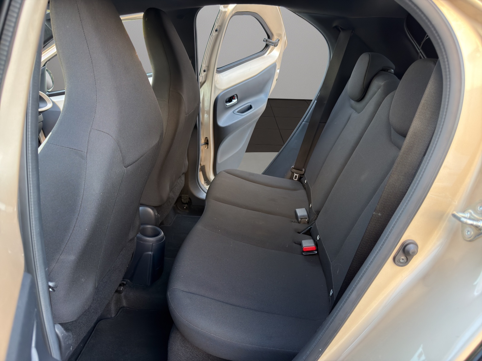 TOYOTA Aygo X 1.0 VVT-i Trend CVT-image-12