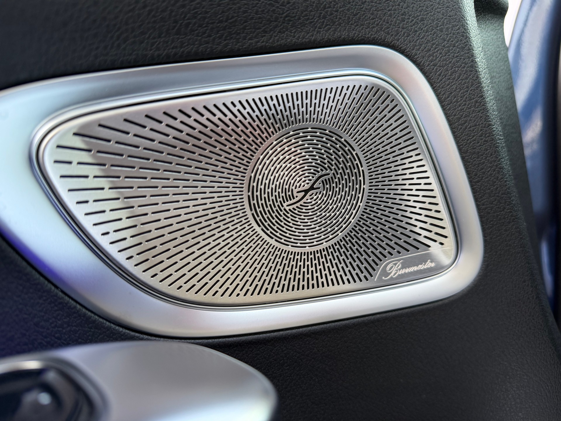 MERCEDES-BENZ C 300 AMG LIne 4 Matic-image-12