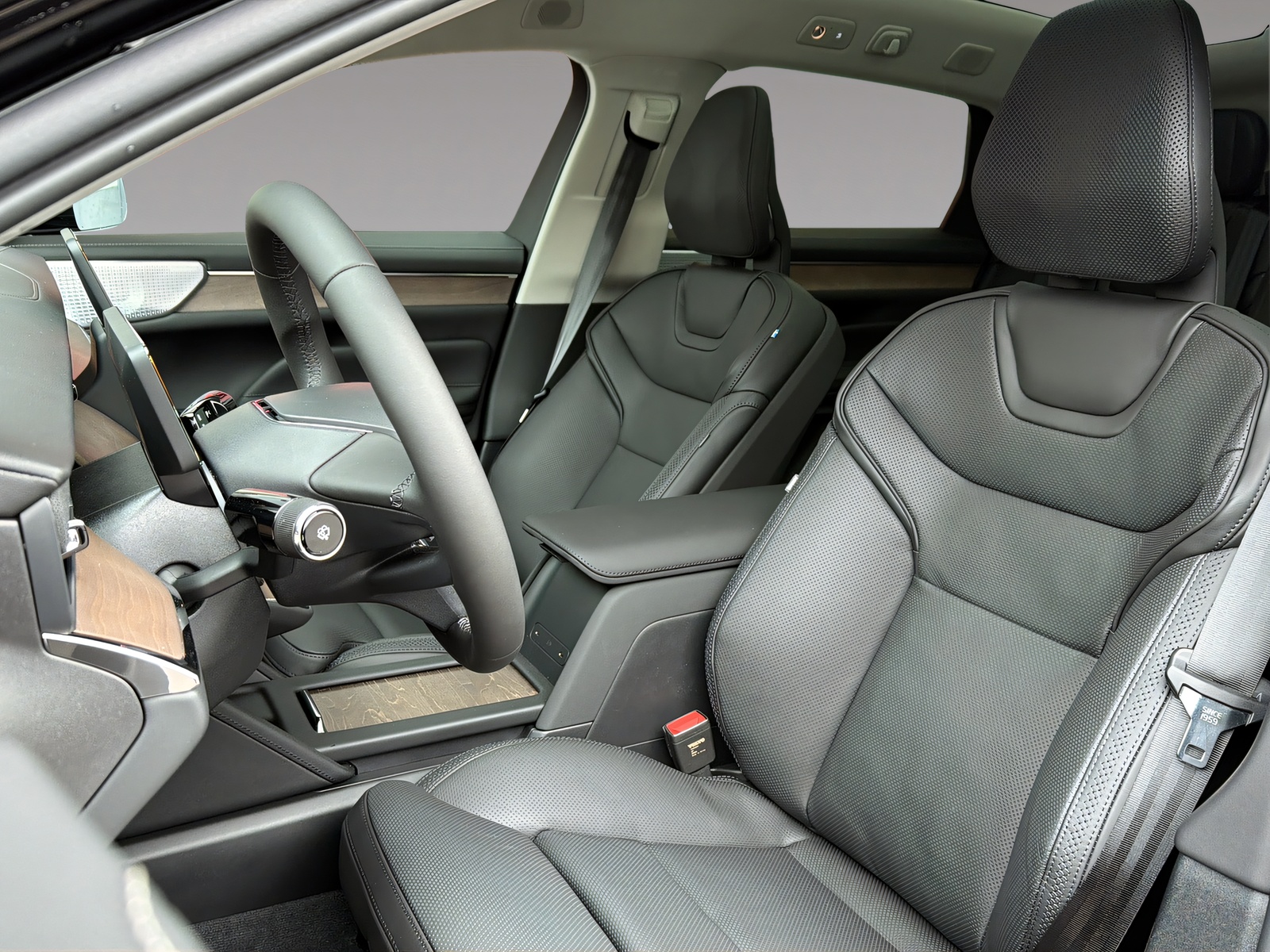 VOLVO ES90 Ultra-image-5